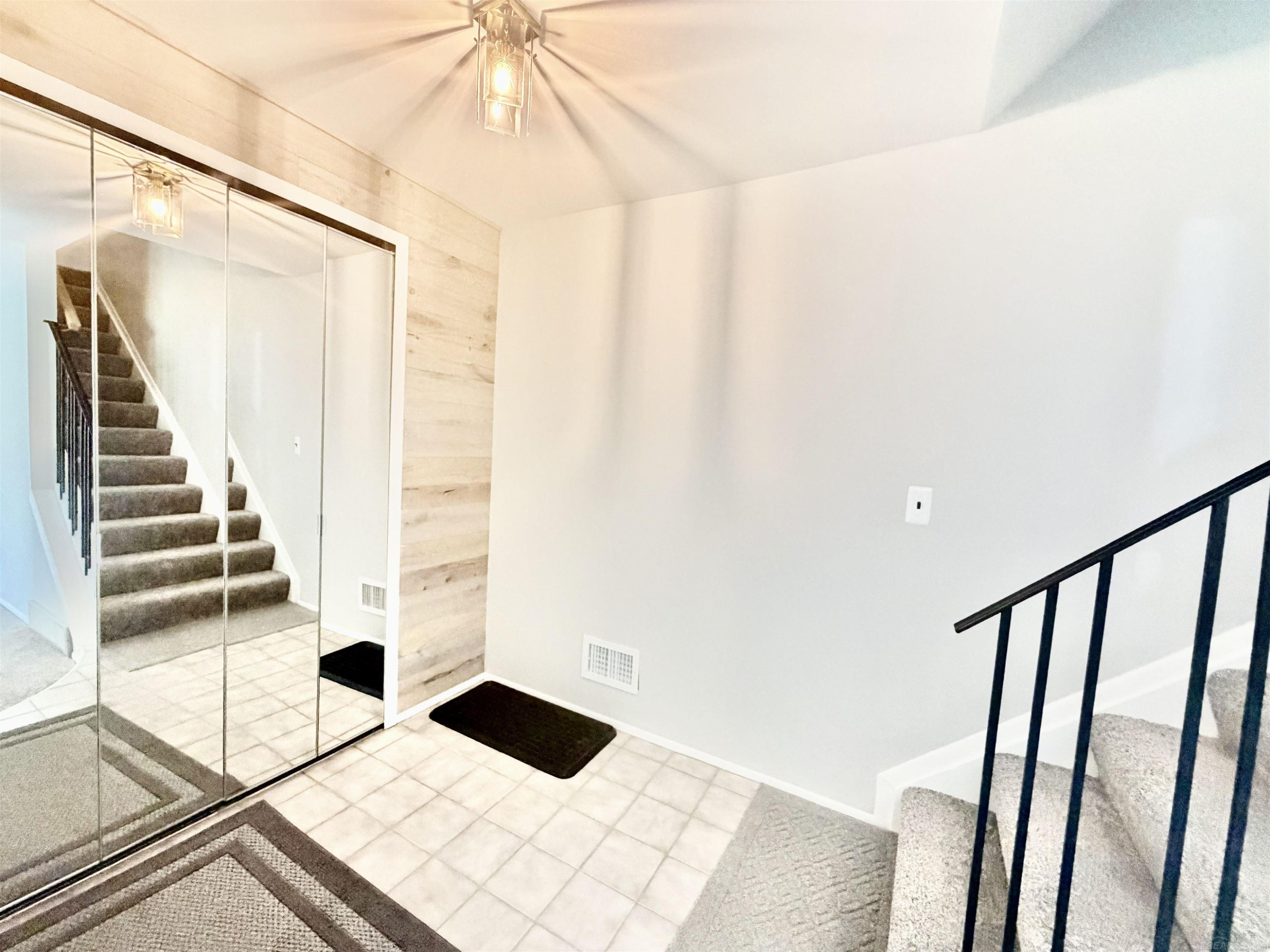 8216 Karam Boulevard, 4, Warren, MI 48093 — Photo 4