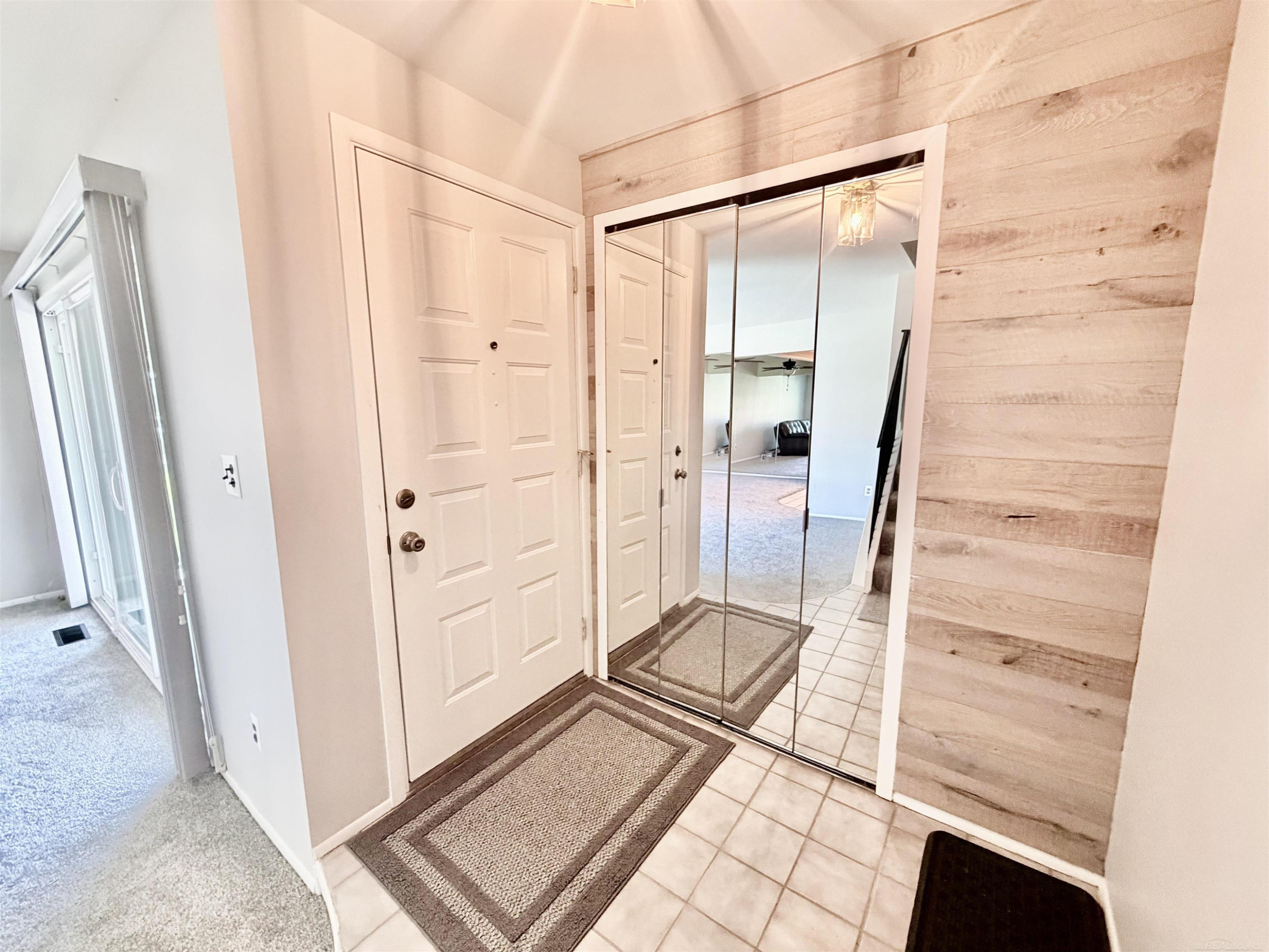 8216 Karam Boulevard, 4, Warren, MI 48093 — Photo 6