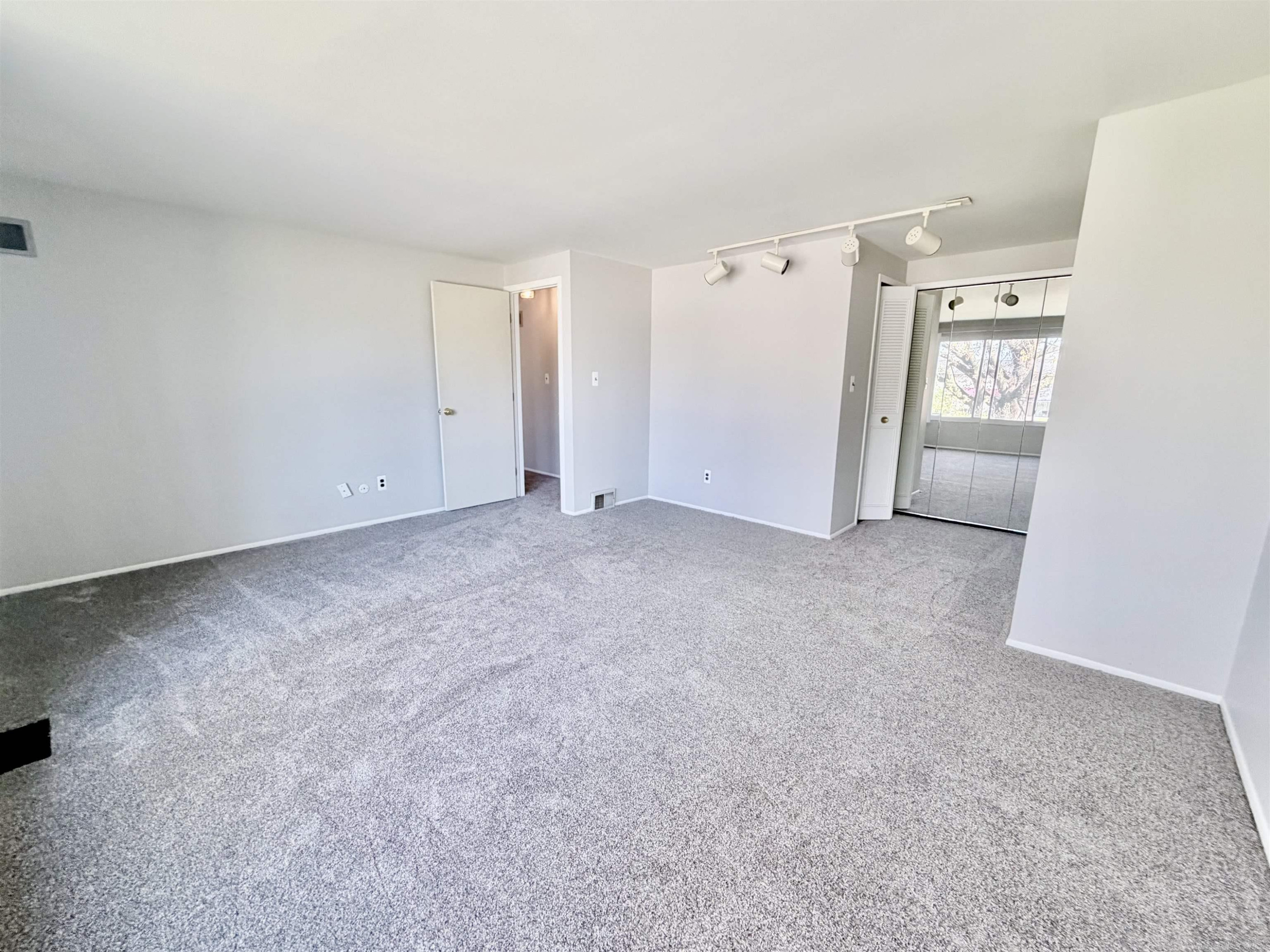8216 Karam Boulevard, 4, Warren, MI 48093 — Photo 16