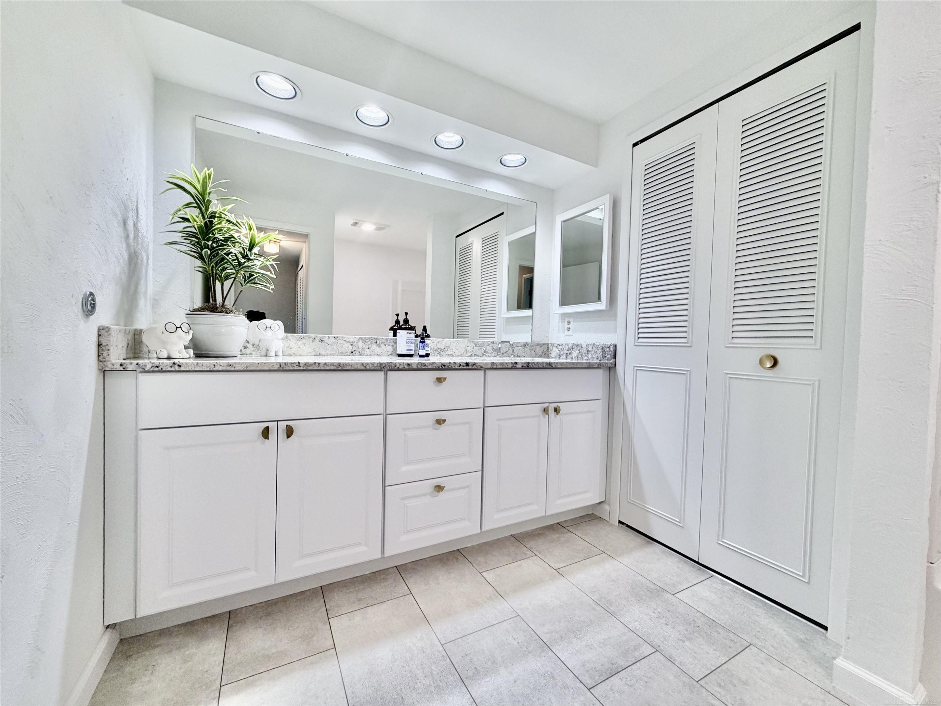 8216 Karam Boulevard, 4, Warren, MI 48093 — Photo 20