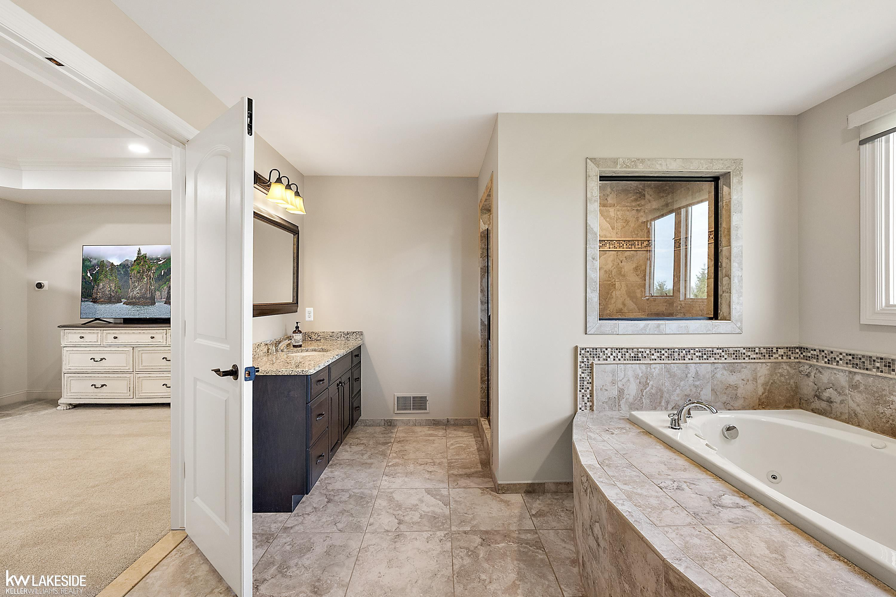 61870 Cotswold Drive, Washington, MI — Photo 36