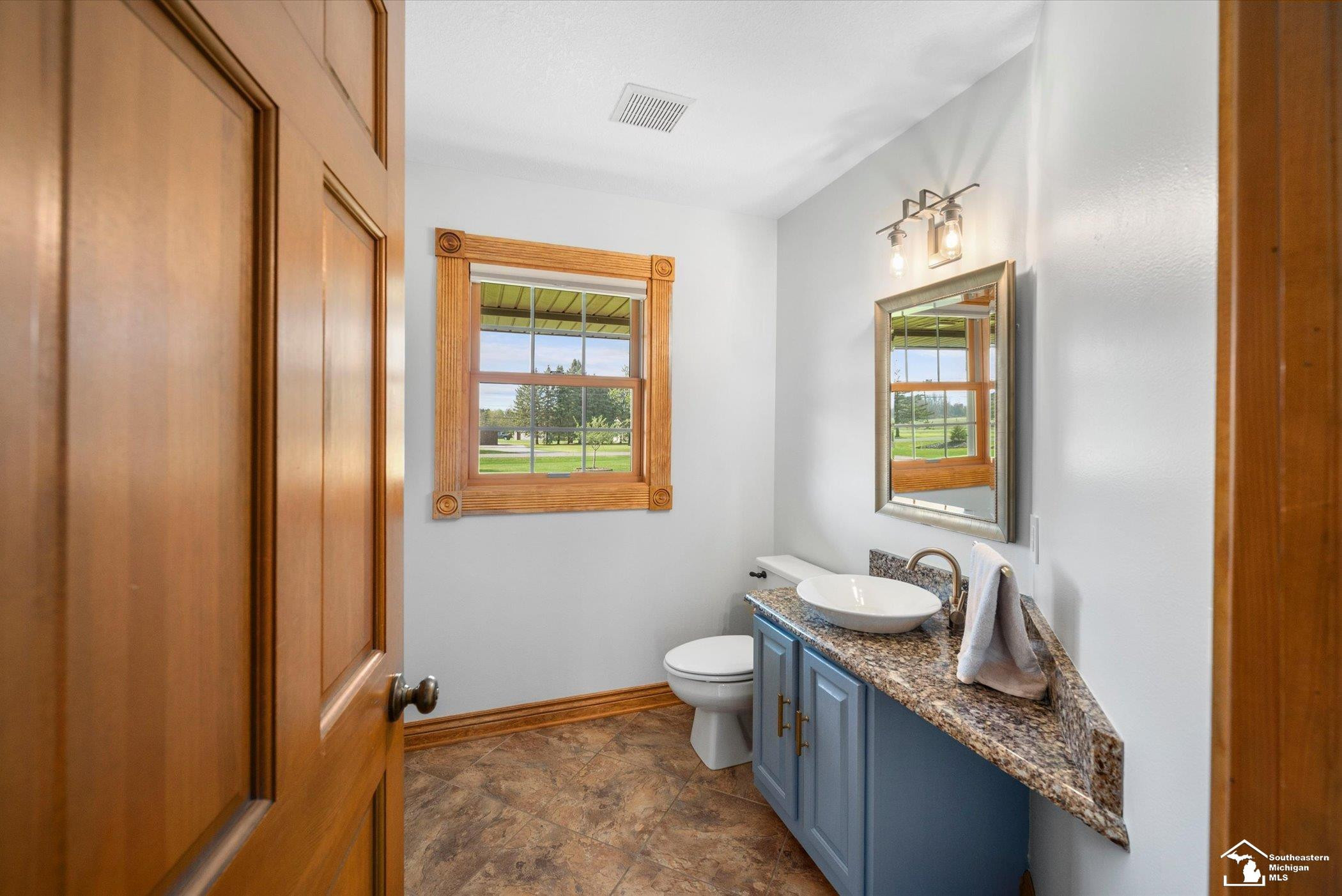 14725 Dixon Road, Dundee, MI 48131 — Photo 8