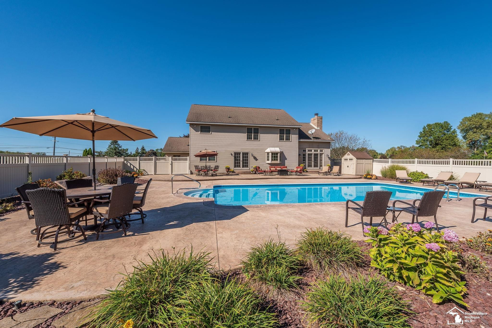 14725 Dixon Road, Dundee, MI 48131 — Photo 43