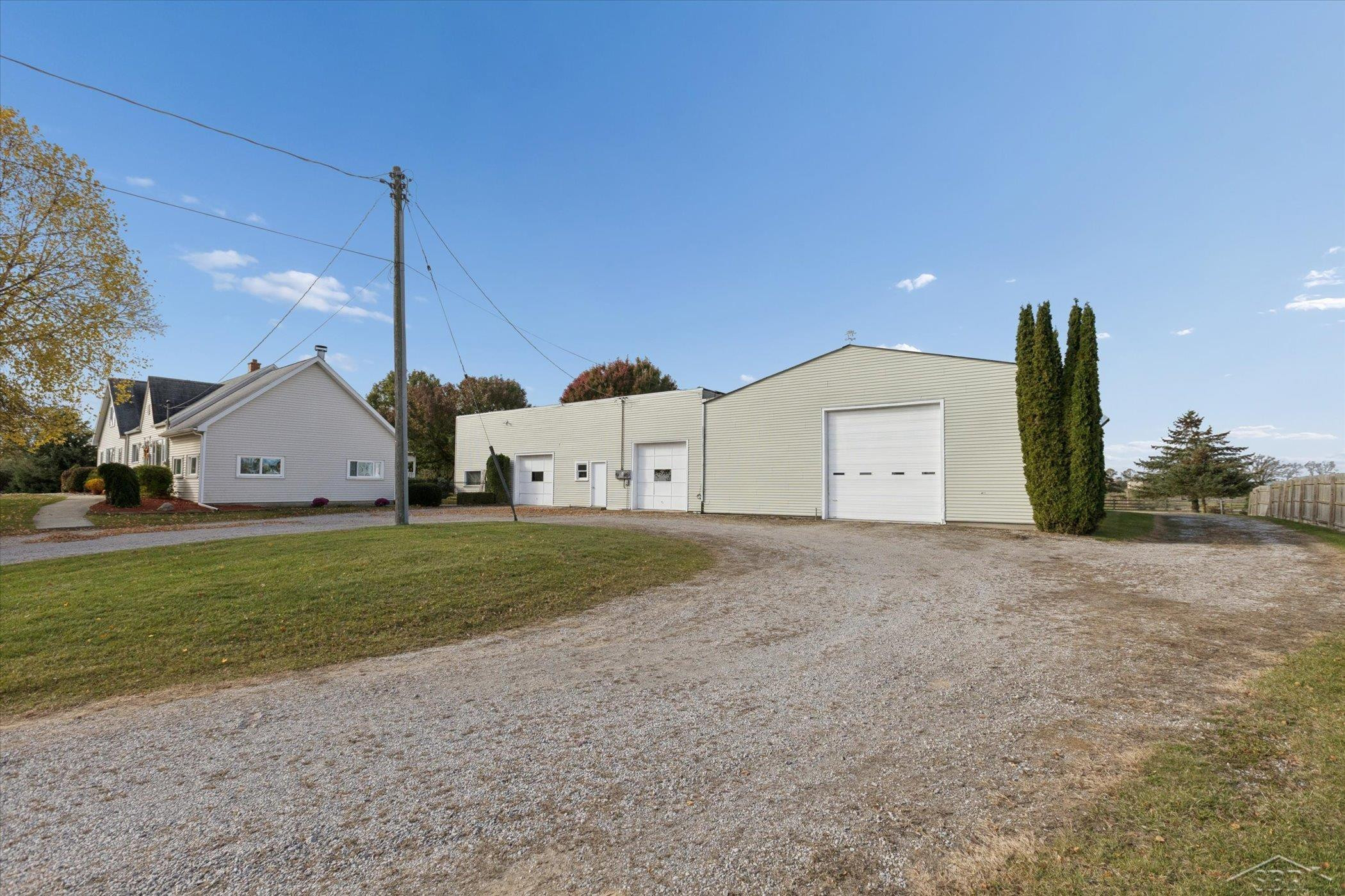 7165 Hospital Road, Freeland, MI 48623 — Photo 2