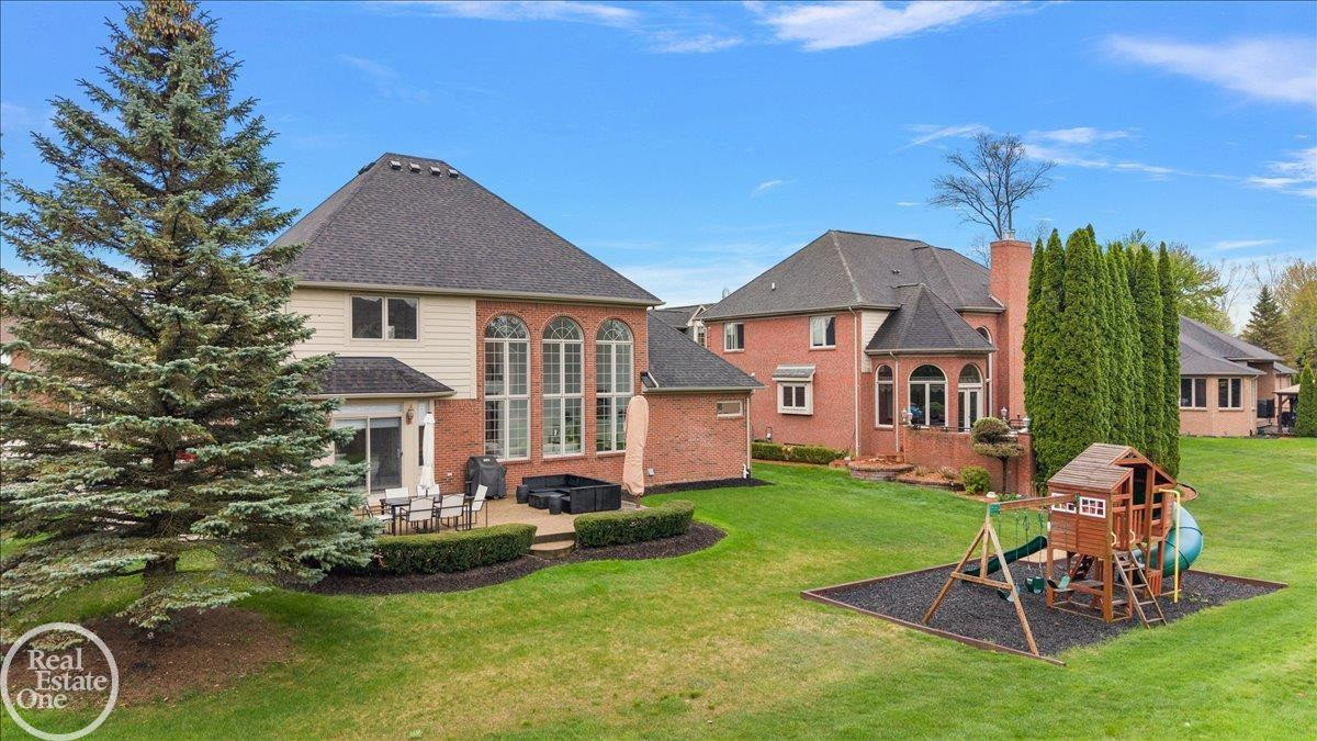 57409 Stonebriar Drive, MI — Photo 5