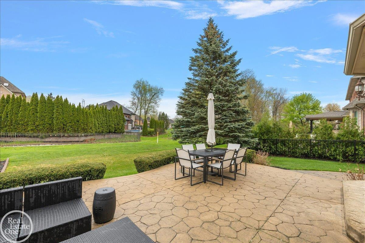 57409 Stonebriar Drive, MI — Photo 9