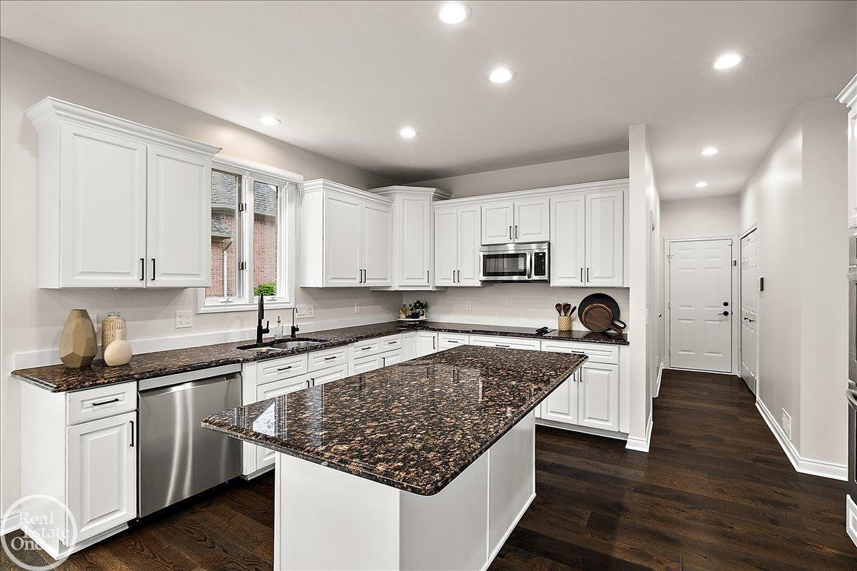57409 Stonebriar Drive, MI — Photo 19