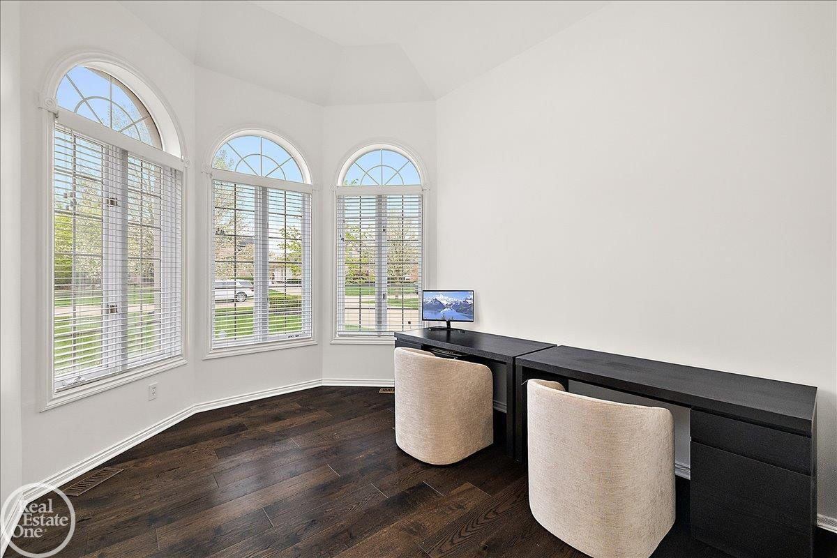 57409 Stonebriar Drive, MI — Photo 30