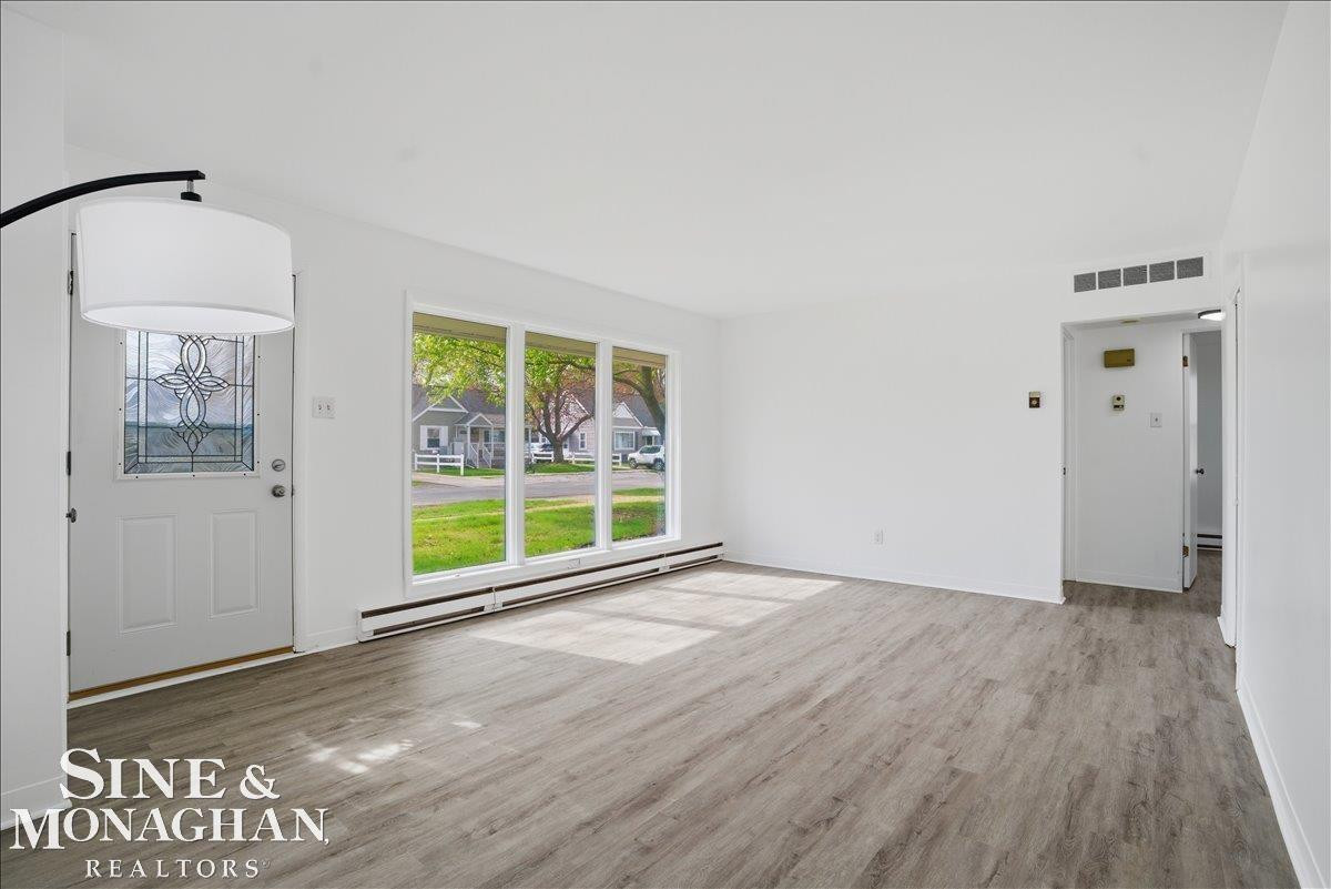 1441 Wisconsin Avenue, Marysville, MI 48040 — Photo 5