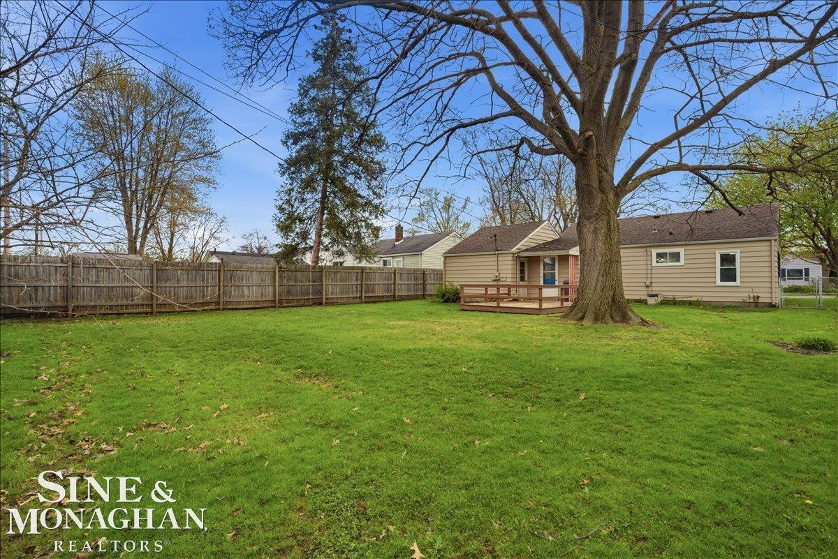 1441 Wisconsin Avenue, Marysville, MI 48040 — Photo 19