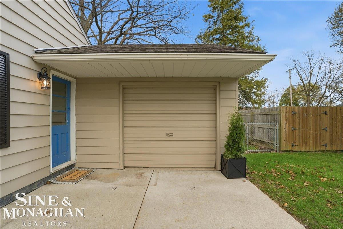 1441 Wisconsin Avenue, Marysville, MI 48040 — Photo 23