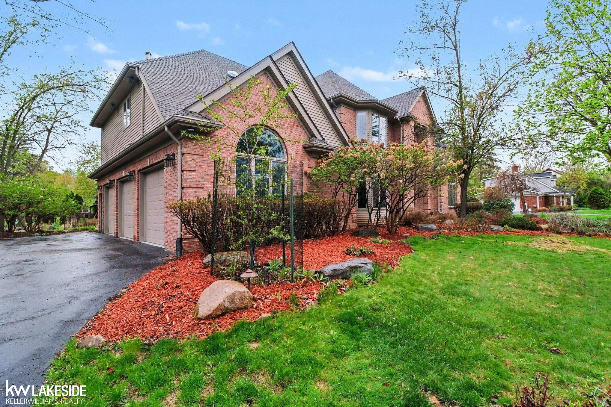 30515 Rushmore Circle, MI 48025 — Photo 4