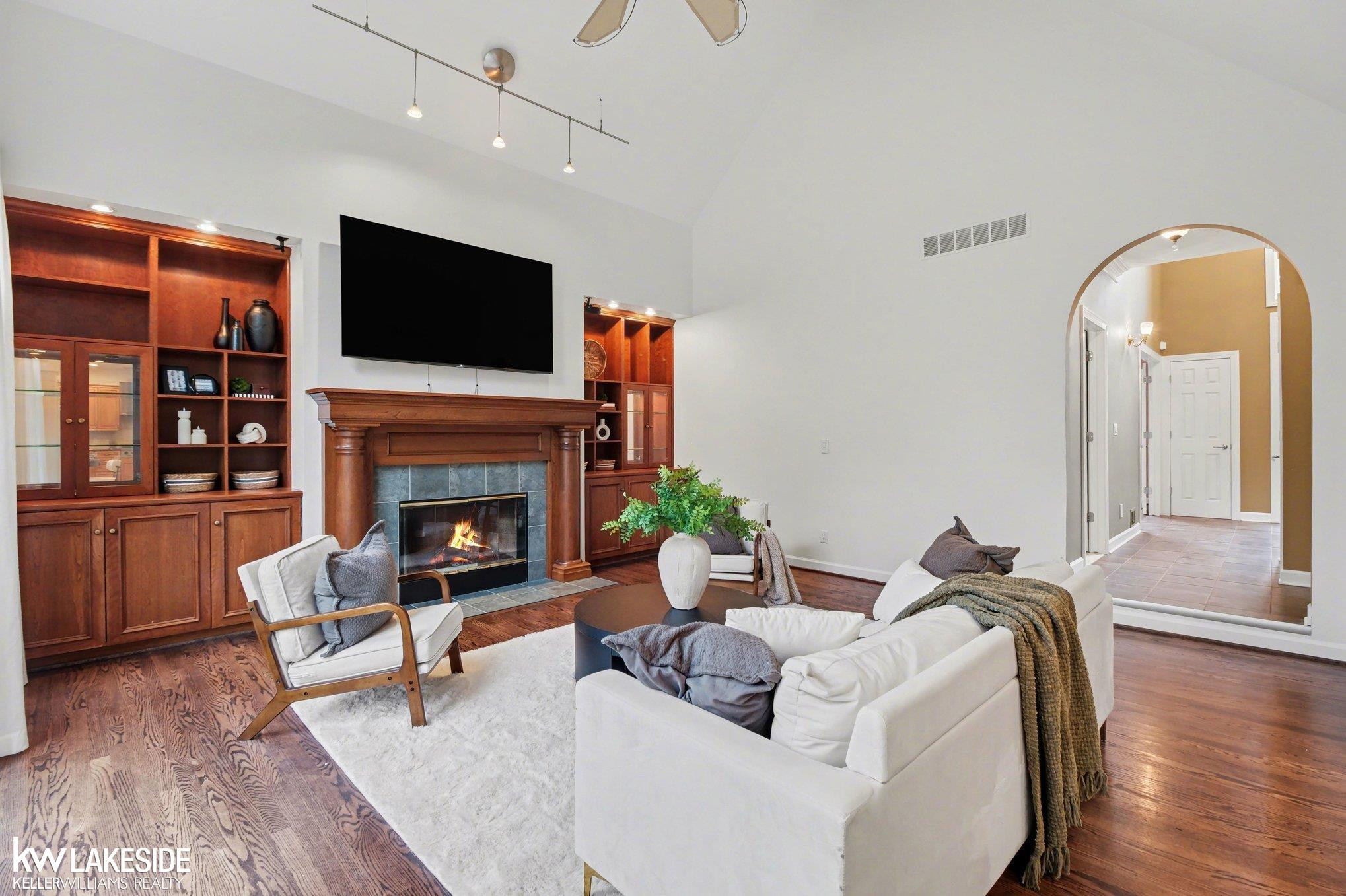 30515 Rushmore Circle, MI 48025 — Photo 8