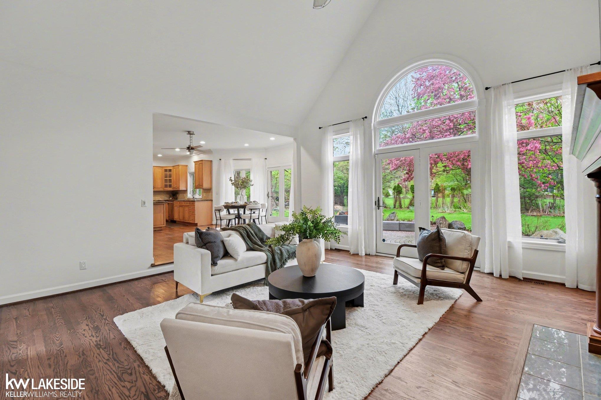 30515 Rushmore Circle, MI 48025 — Photo 9