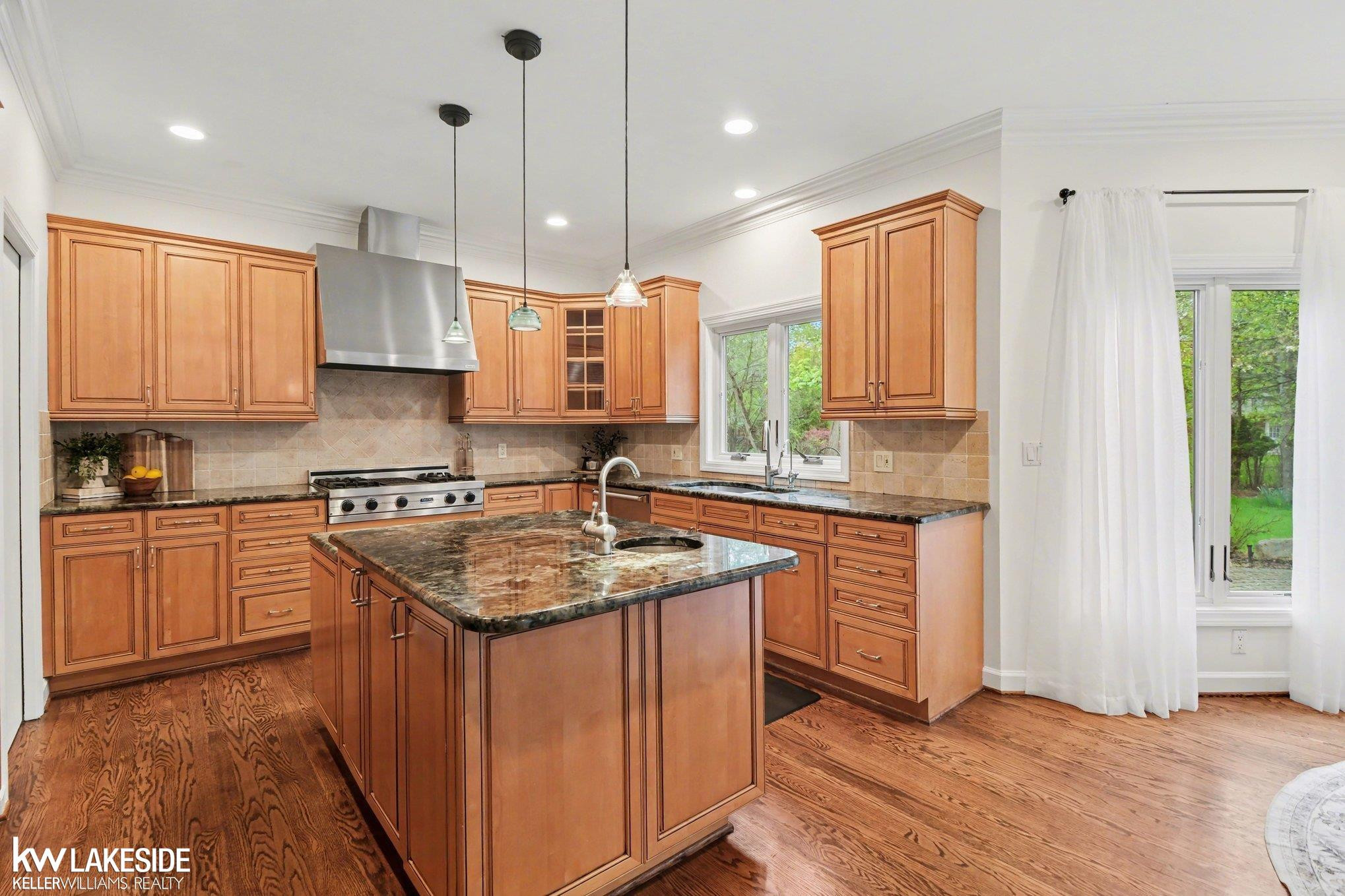 30515 Rushmore Circle, MI 48025 — Photo 16