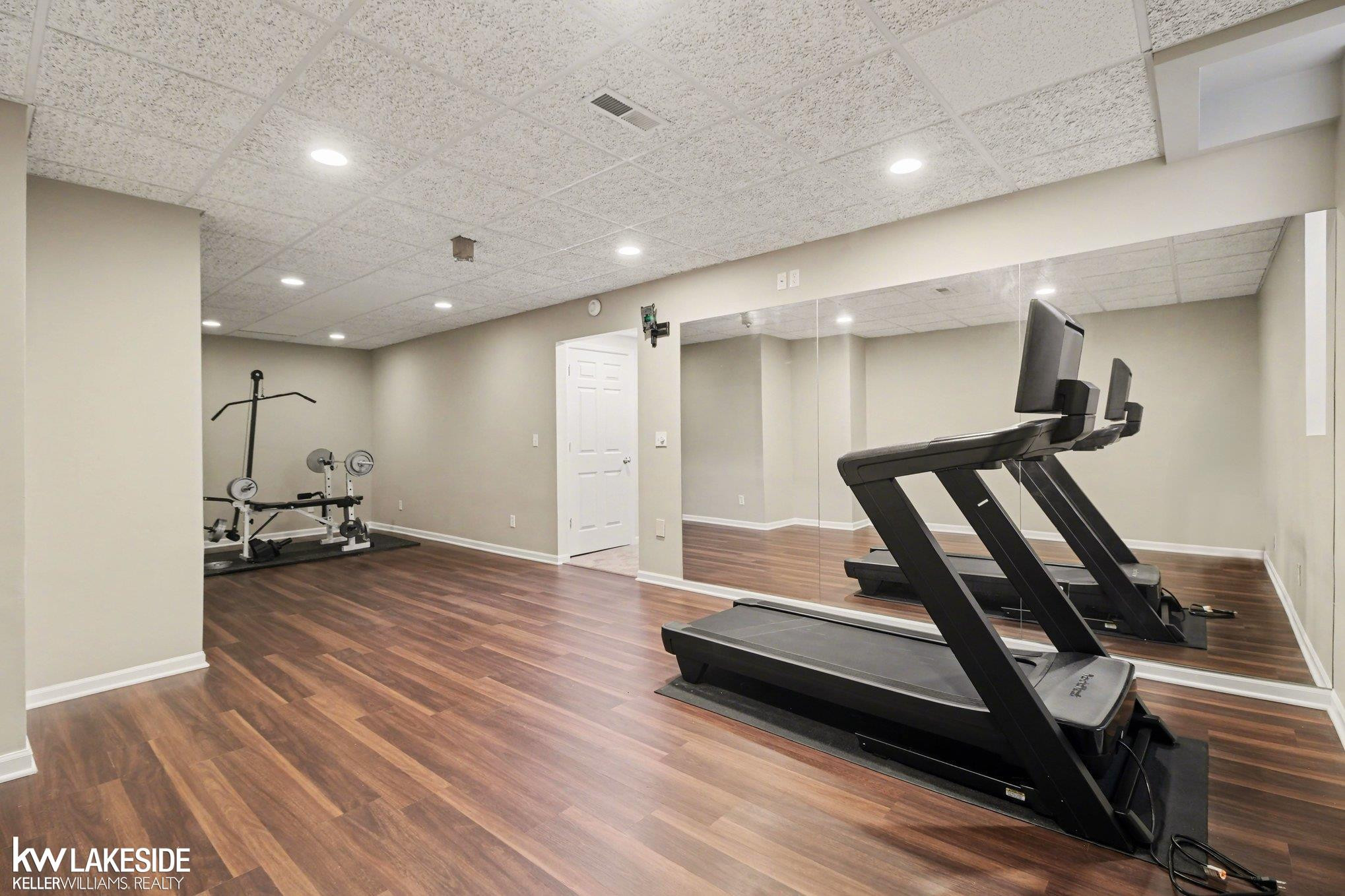 30515 Rushmore Circle, MI 48025 — Photo 32