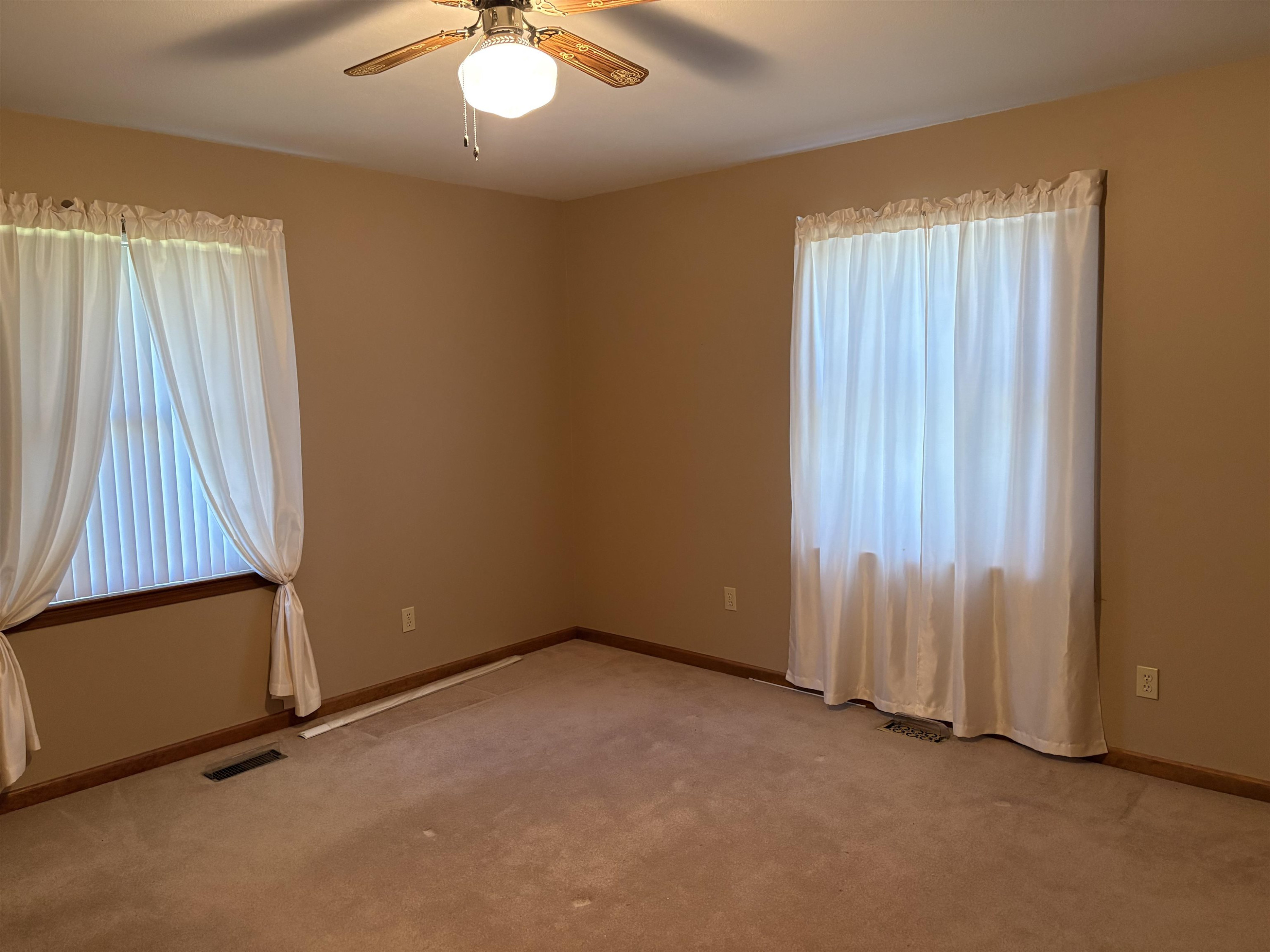 8568 Tim Tam Trail Circle, Flushing, MI 48433 — Photo 12