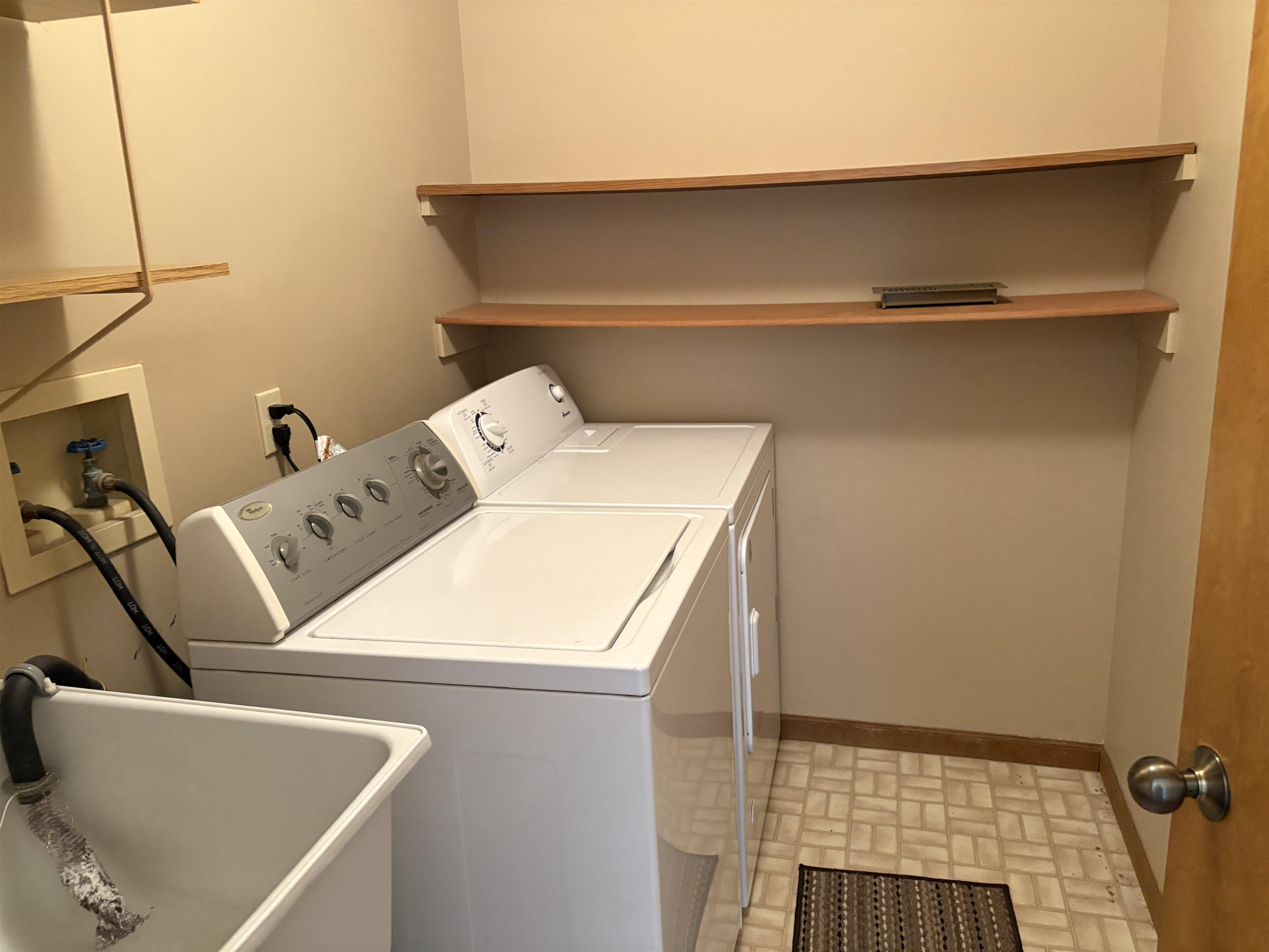 8568 Tim Tam Trail Circle, Flushing, MI 48433 — Photo 24
