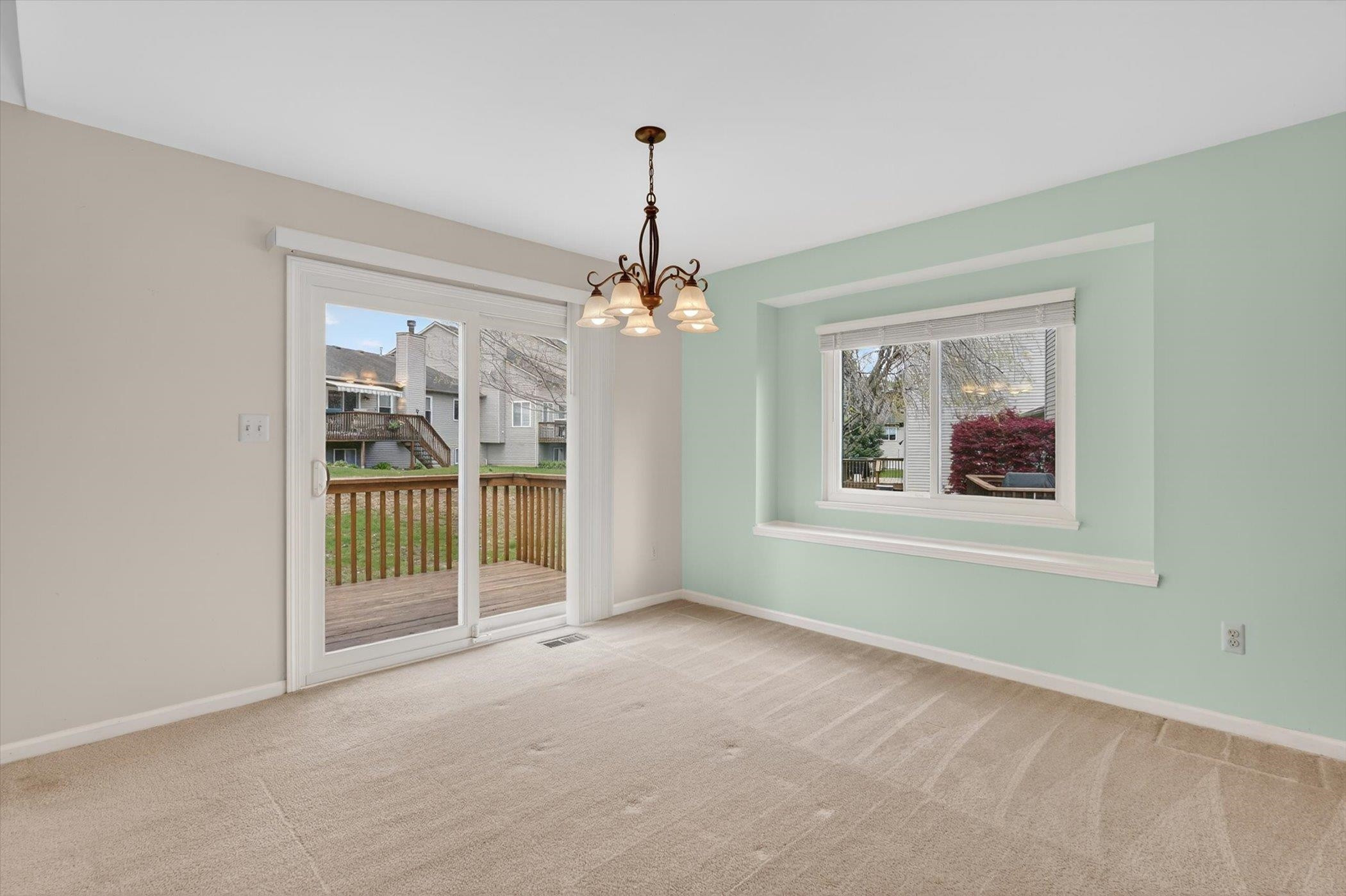 2547 Woodcliff Trail, Hartland, MI 48353 — Photo 11