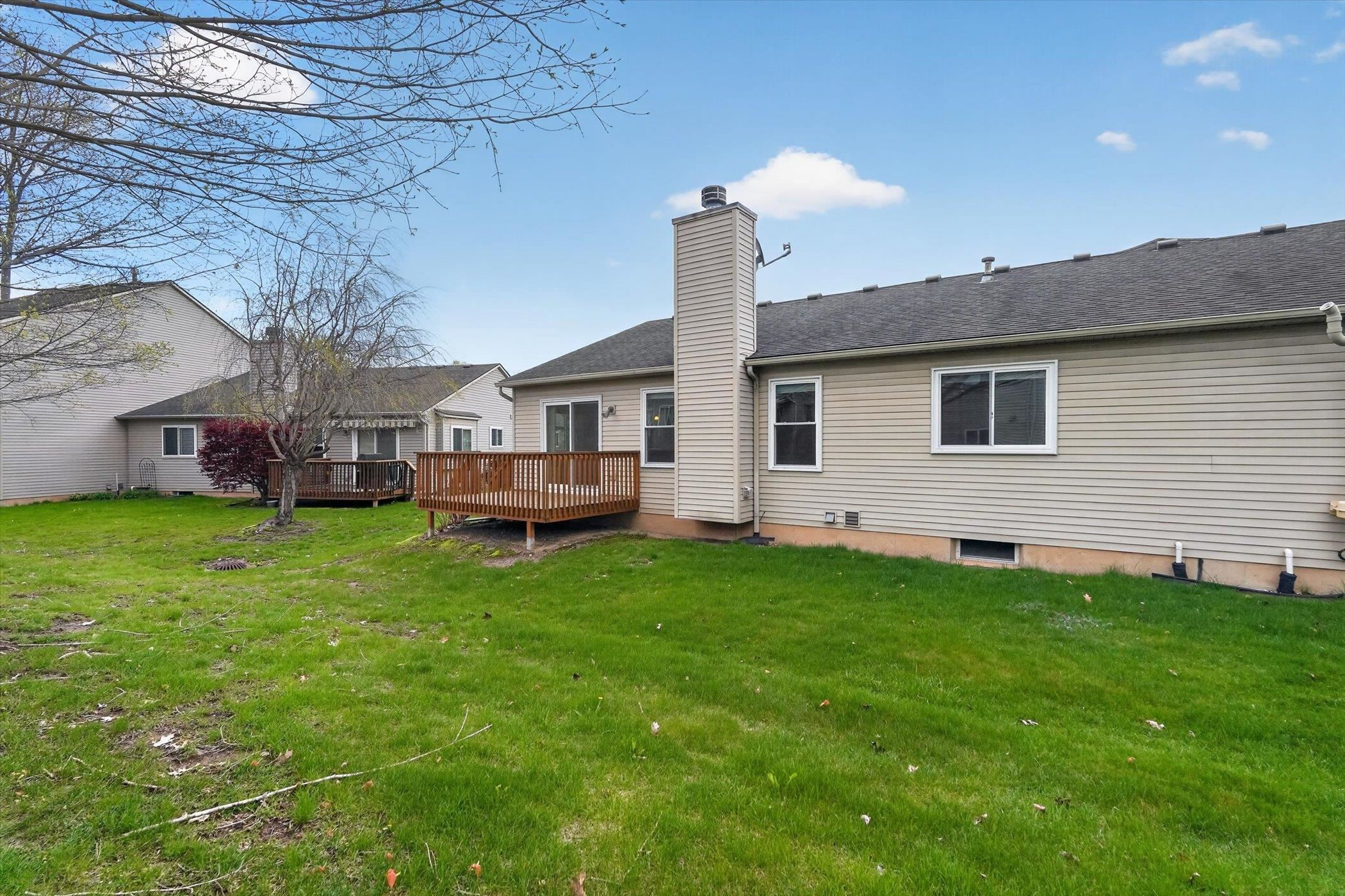 2547 Woodcliff Trail, Hartland, MI 48353 — Photo 37