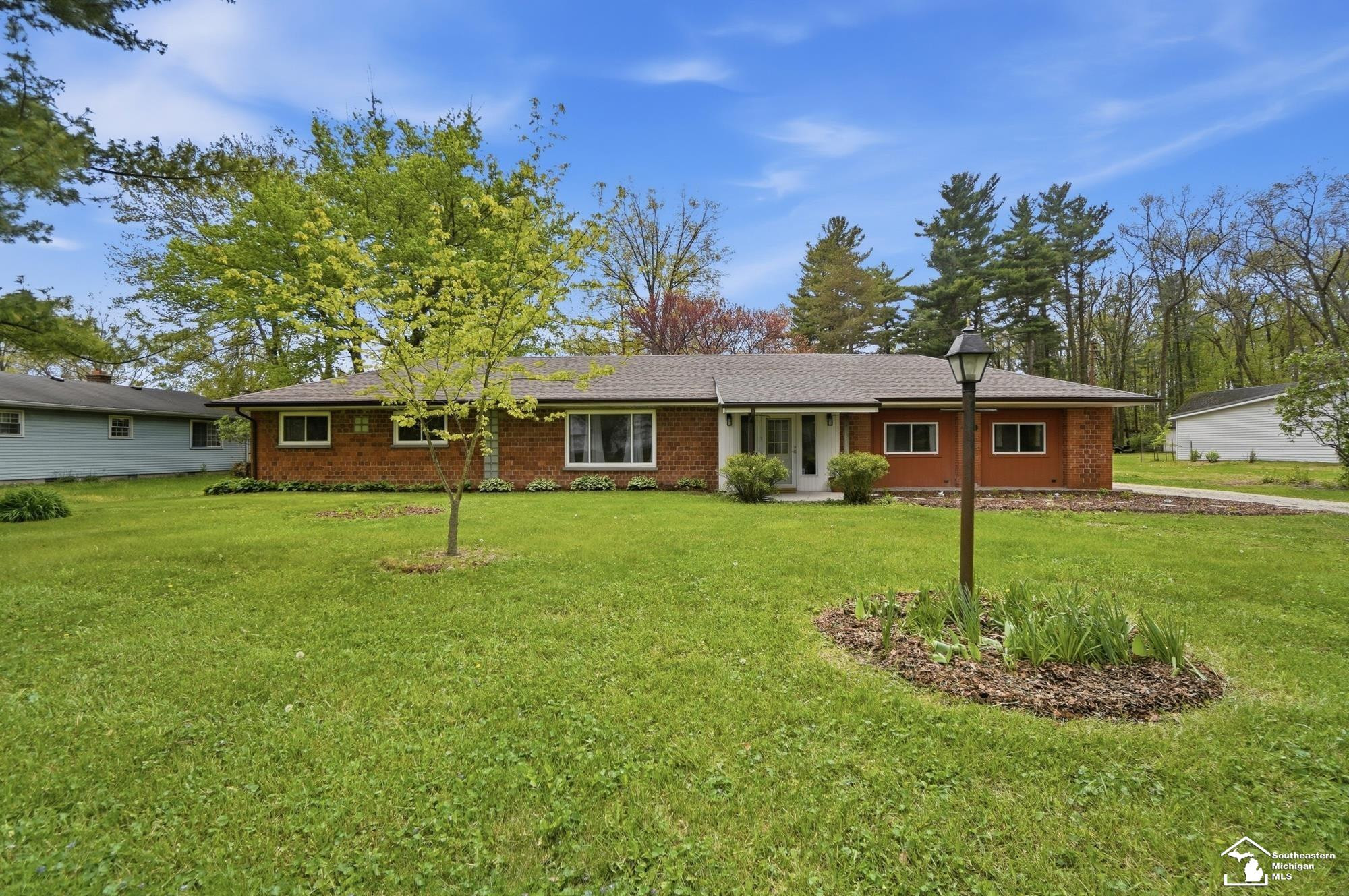 4289 W Erie Road, Temperance, MI 48182 — front exterior