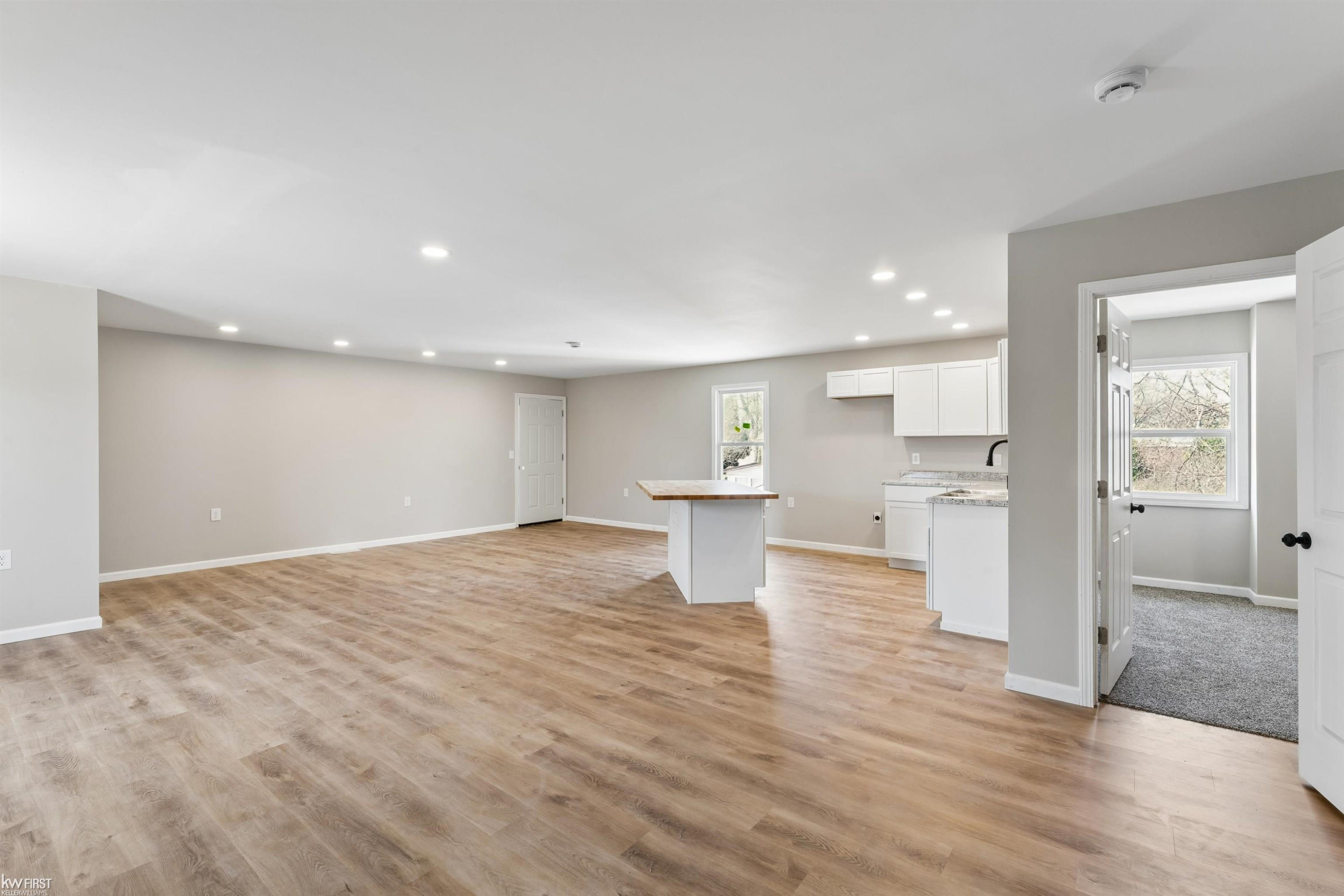 923 North Street, Unit A, MI 48458 — Photo 4