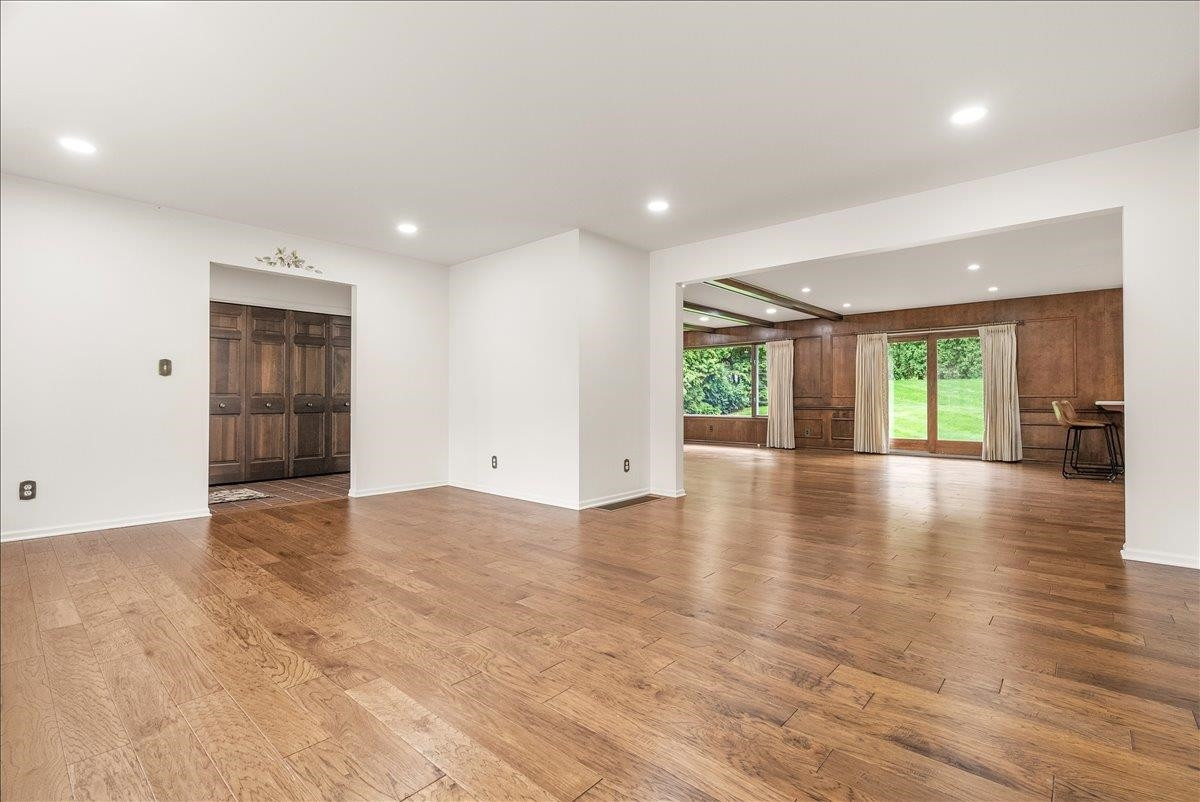 1131 Riverside Drive, Owosso, MI 48867 — Photo 14