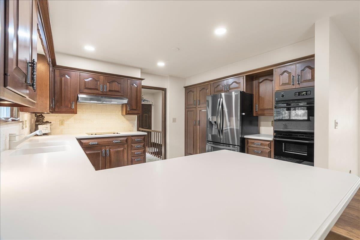 1131 Riverside Drive, Owosso, MI 48867 — Photo 30