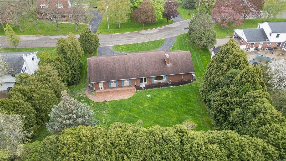 1131 Riverside Drive, Owosso, MI 48867 — Photo 51