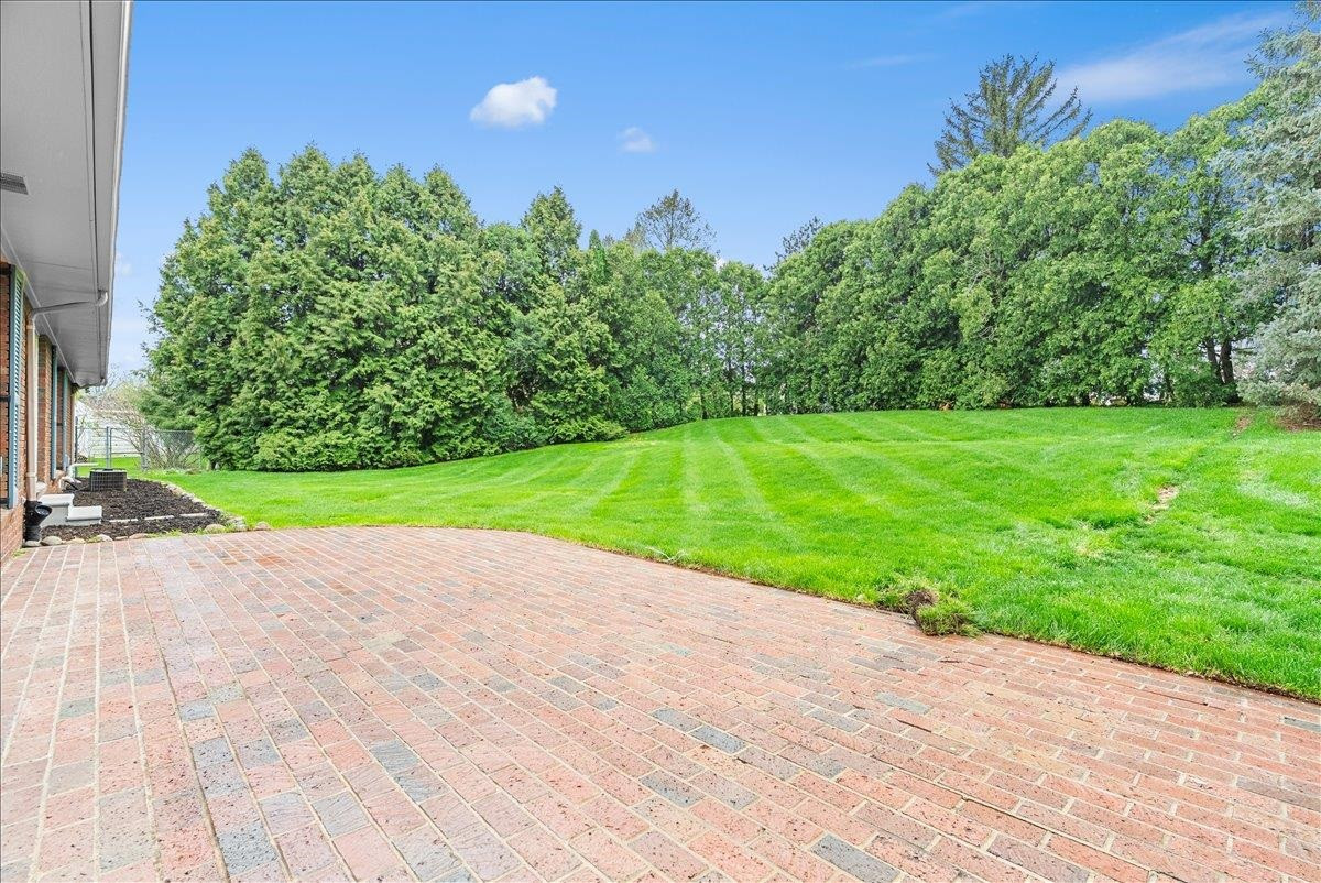 1131 Riverside Drive, Owosso, MI 48867 — Photo 55