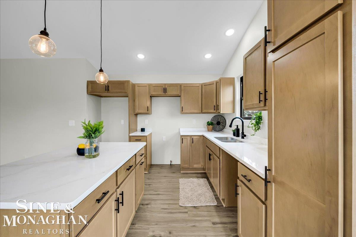210 Oregon Avenue, Marysville, MI 48040 — Photo 10