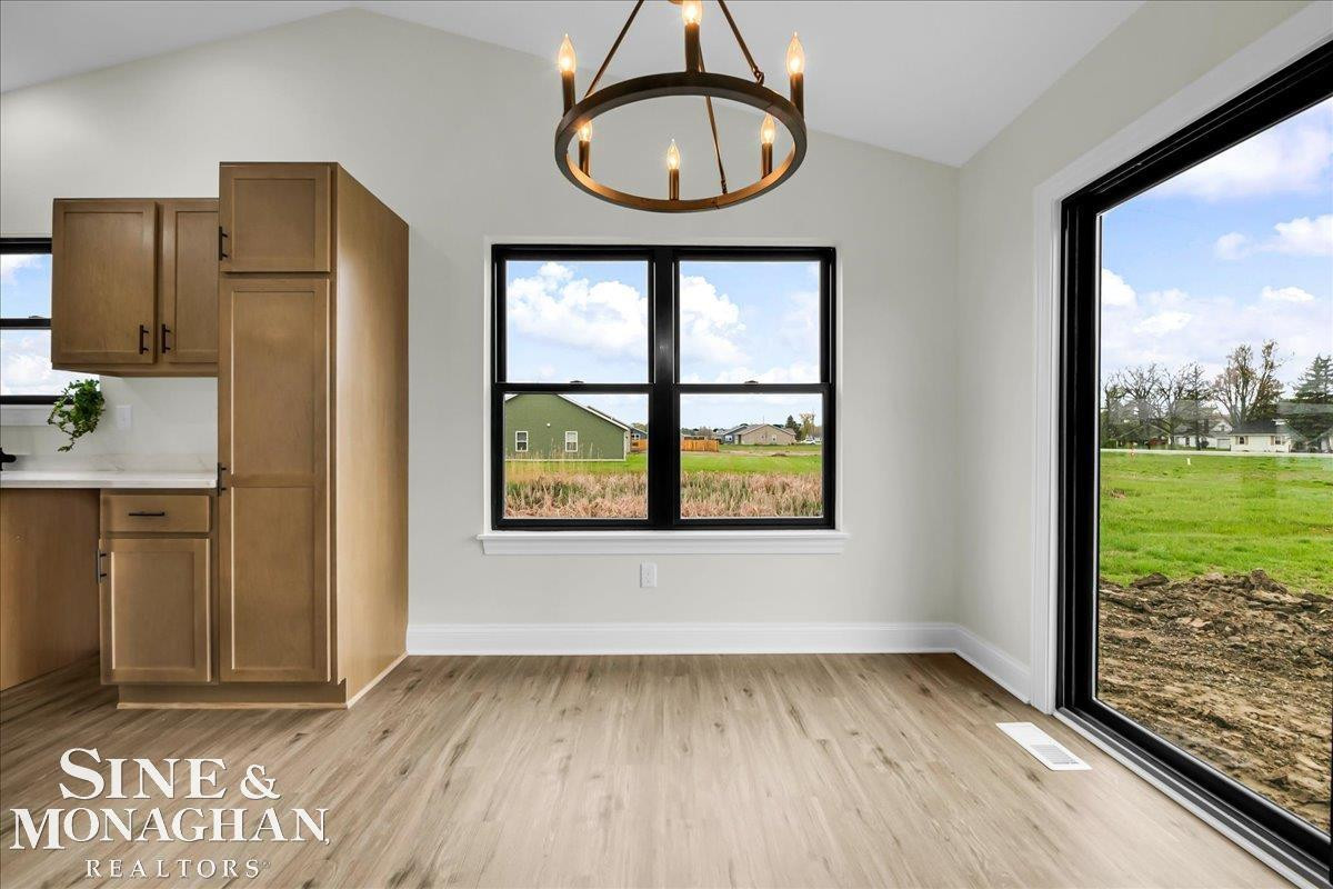 210 Oregon Avenue, Marysville, MI 48040 — Photo 11