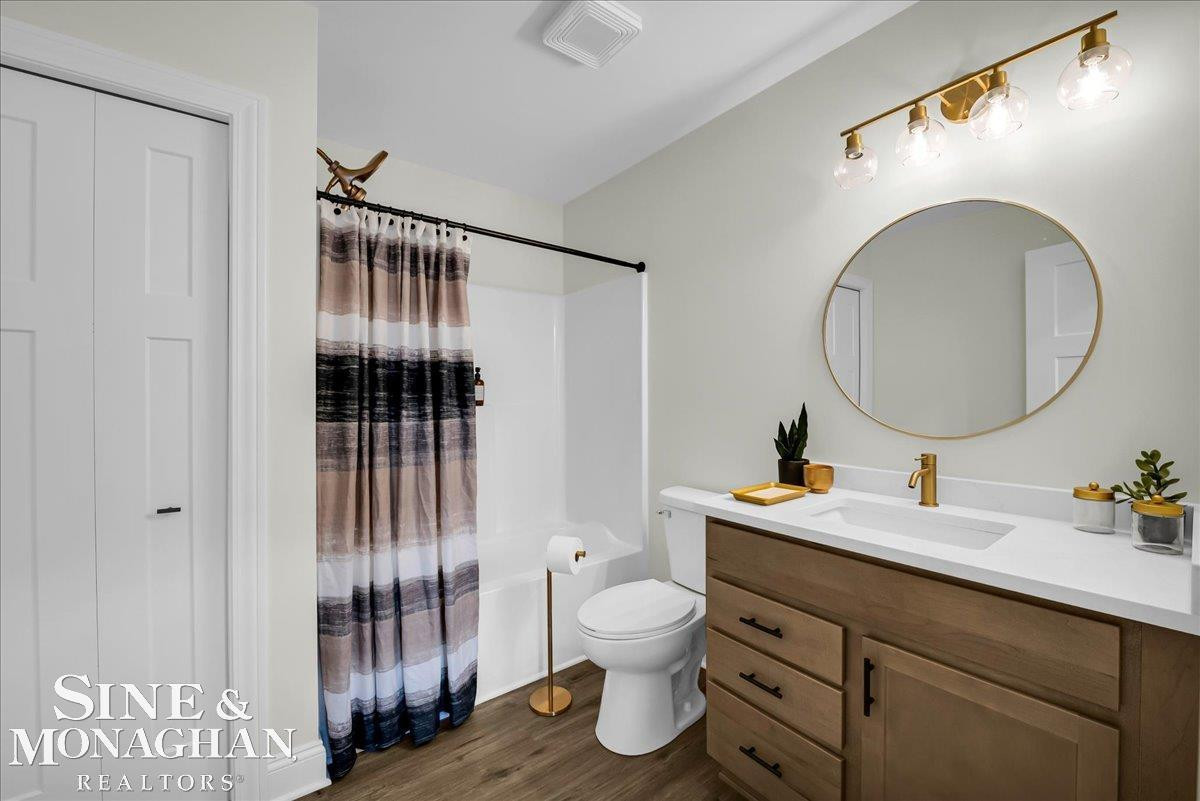 210 Oregon Avenue, Marysville, MI 48040 — Photo 13