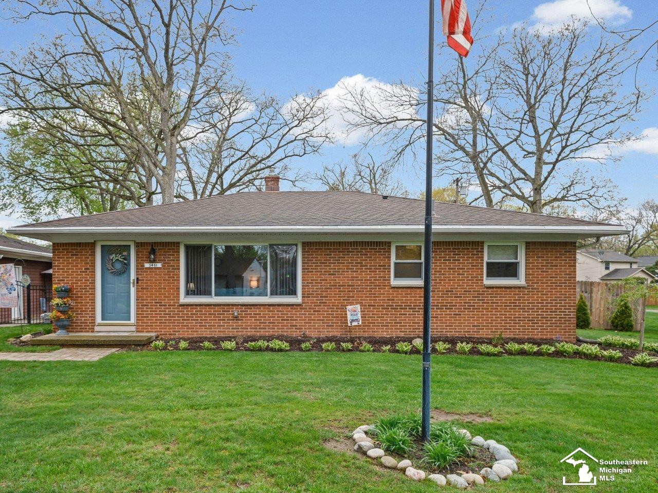 3481 Watkins Lake Road, Waterford, MI 48328 — Photo 5
