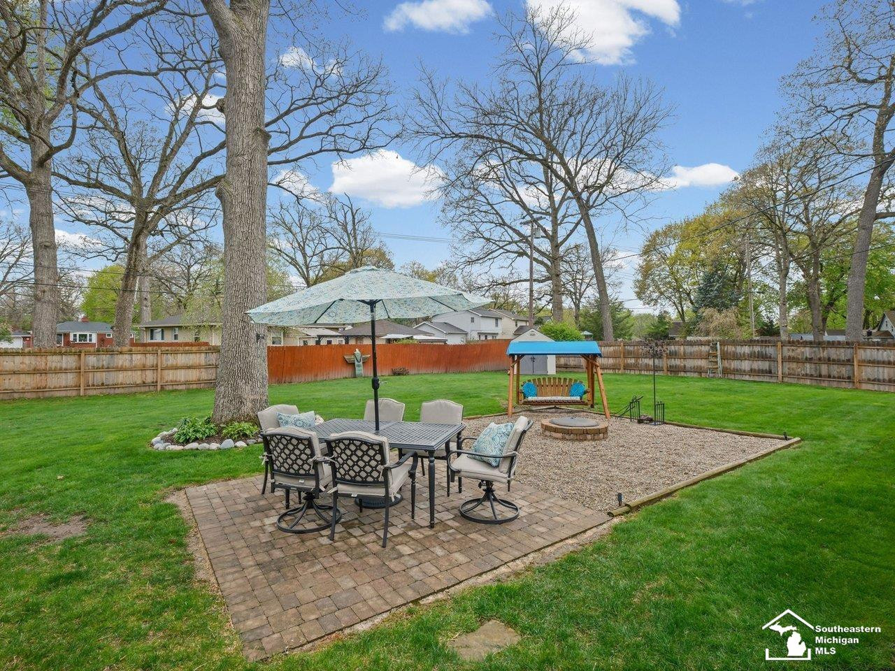 3481 Watkins Lake Road, Waterford, MI 48328 — Photo 28