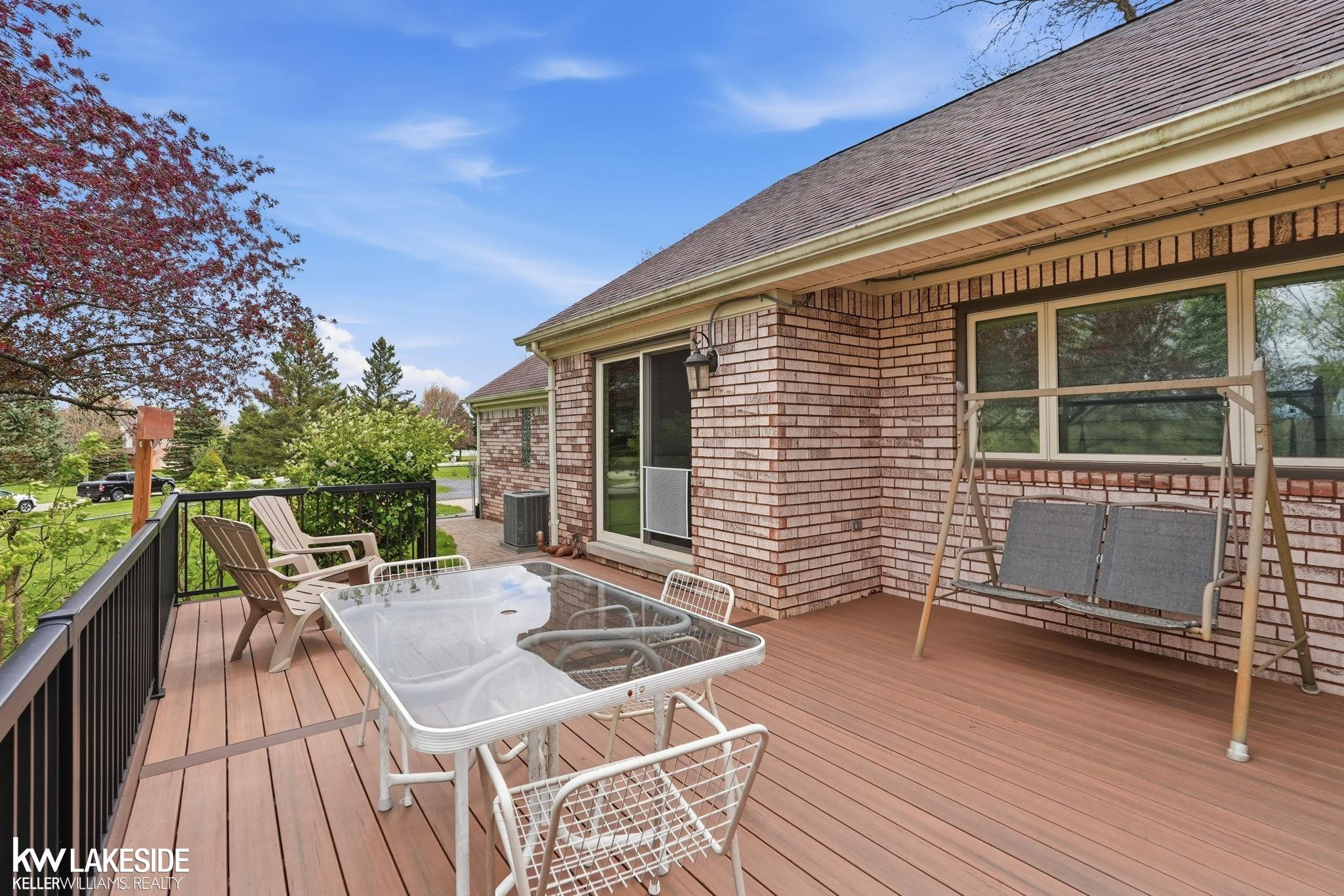 70350 Henry Ross Drive, MI 48065 — Photo 9