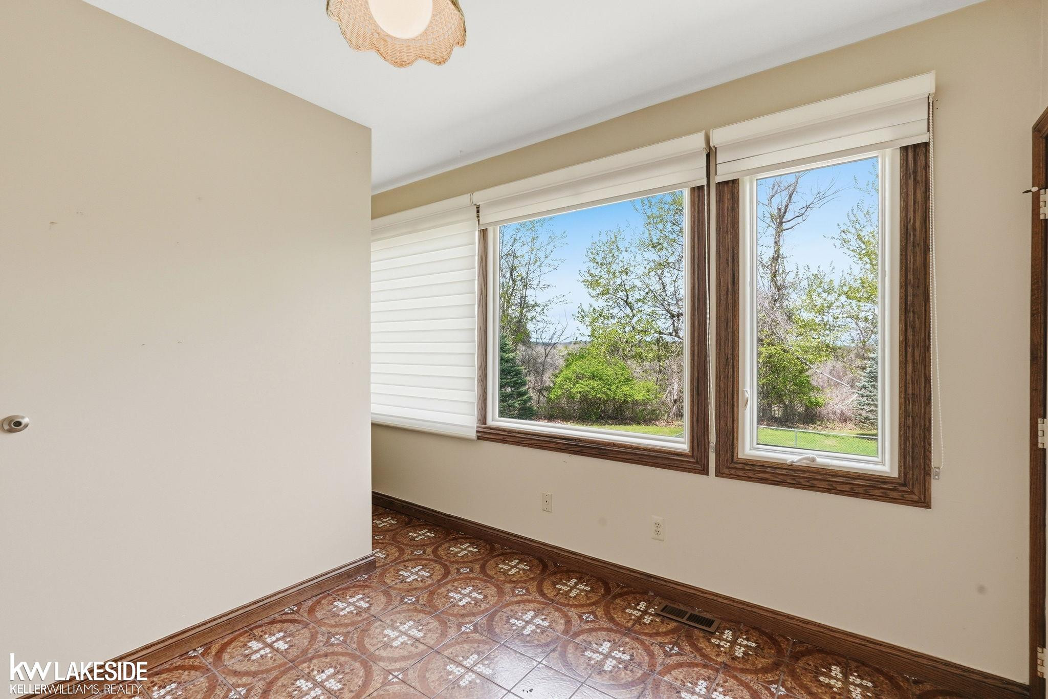 70350 Henry Ross Drive, MI 48065 — Photo 20