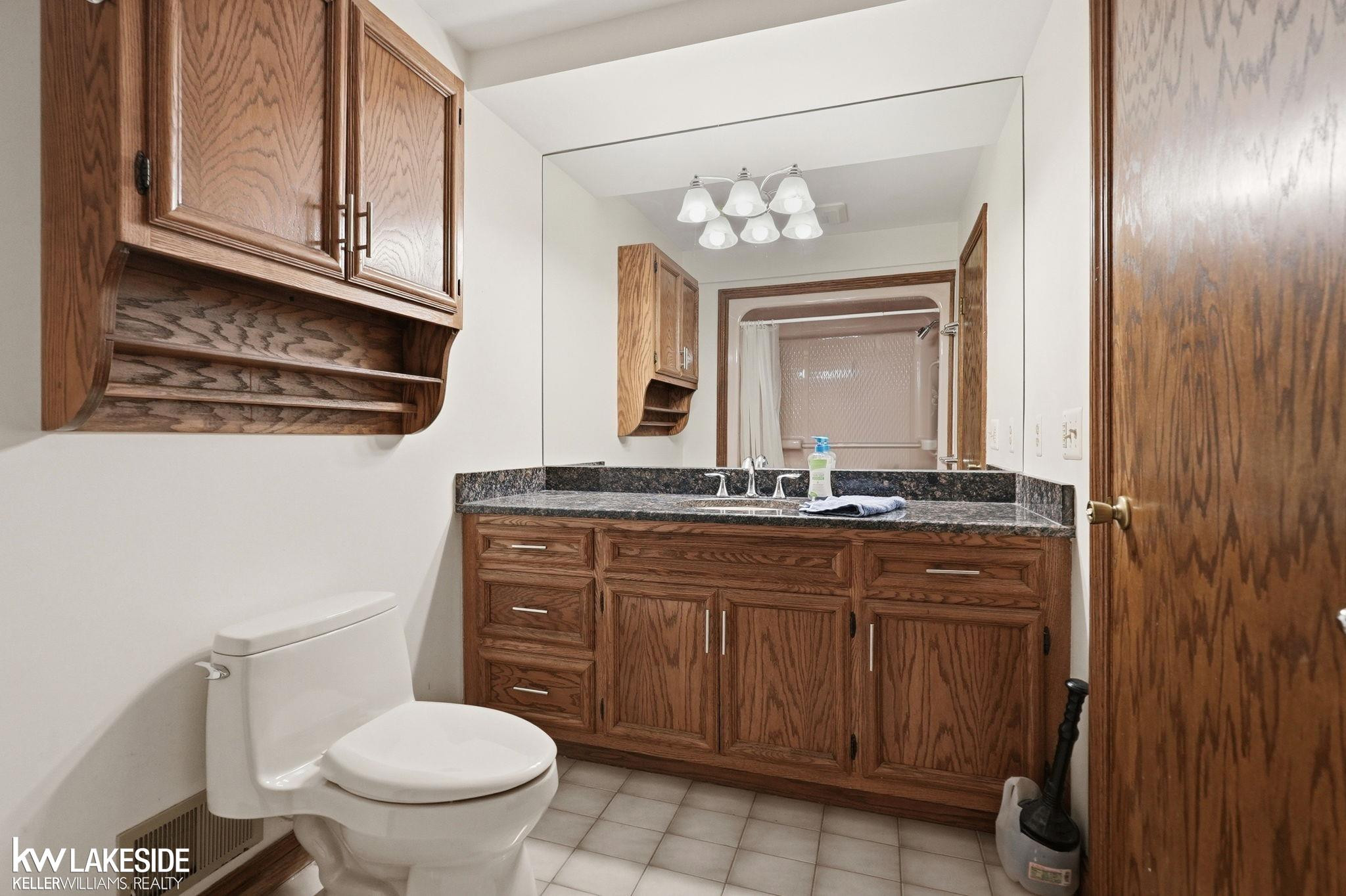 70350 Henry Ross Drive, MI 48065 — Photo 27