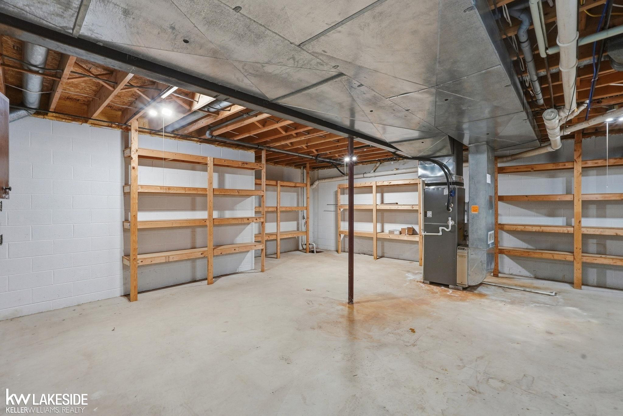 70350 Henry Ross Drive, MI 48065 — Photo 32
