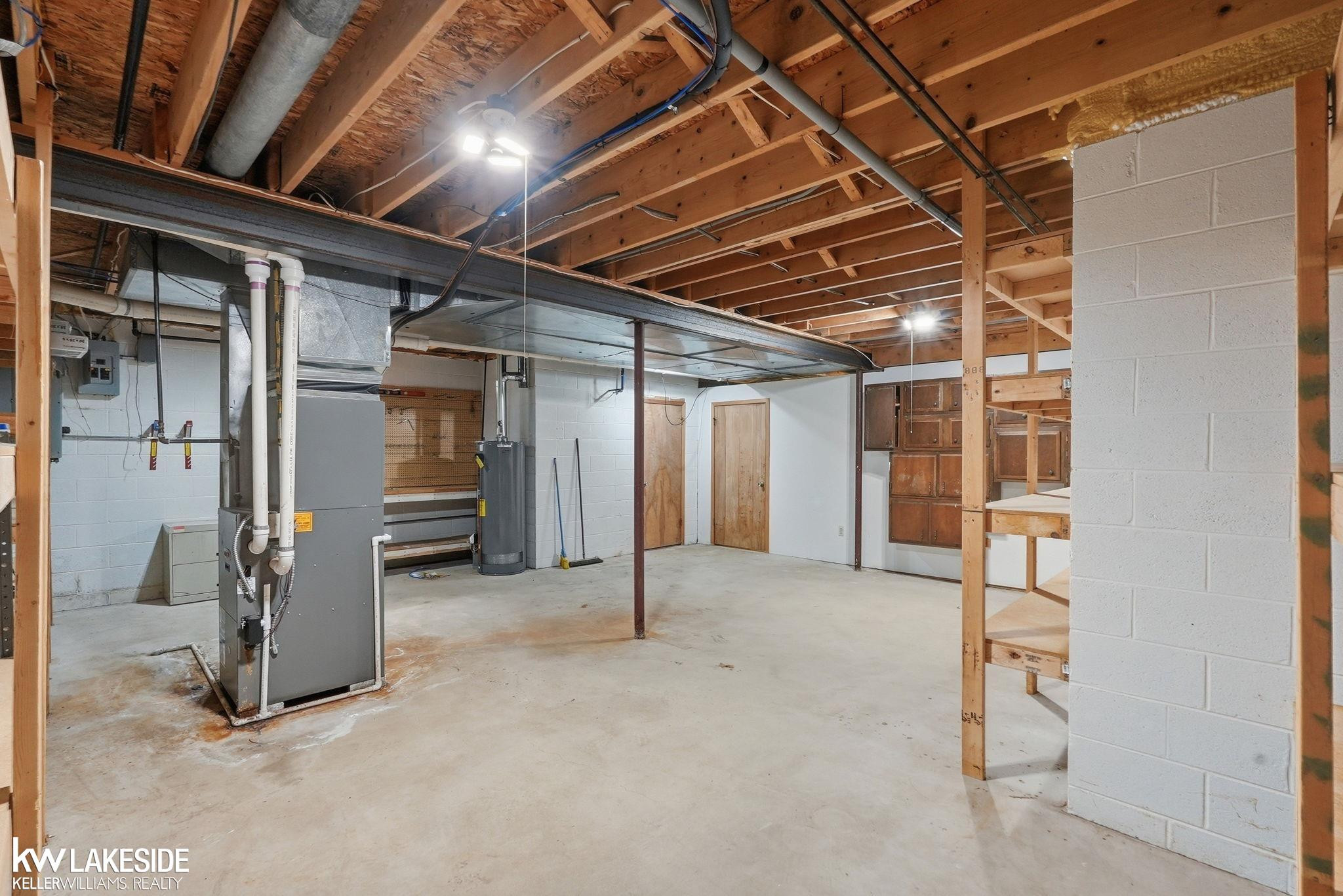 70350 Henry Ross Drive, MI 48065 — Photo 33