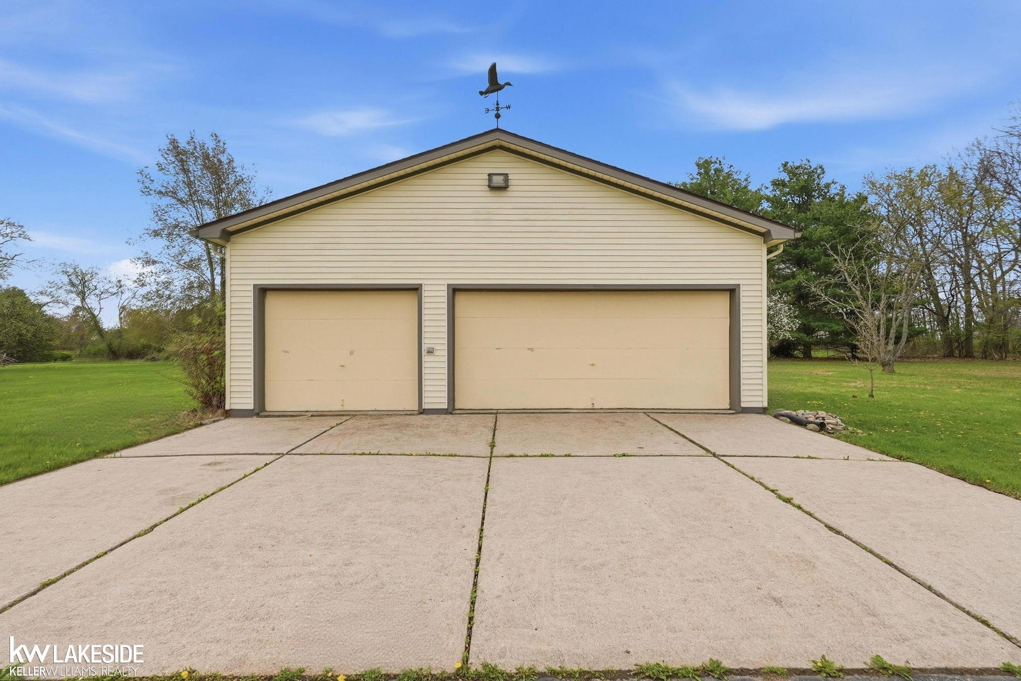 70350 Henry Ross Drive, MI 48065 — Photo 42