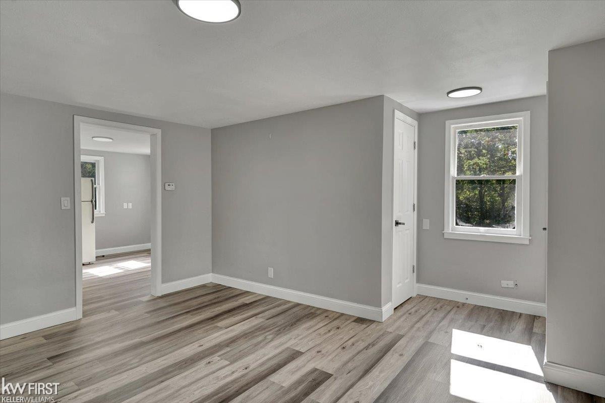 3200 N Averill Avenue, MI 48506 — Photo 5
