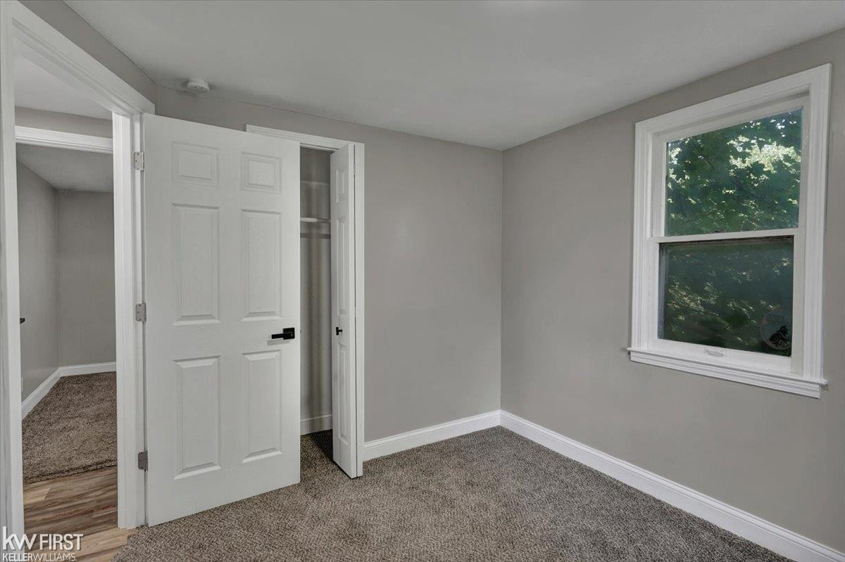 3200 N Averill Avenue, MI 48506 — Photo 11