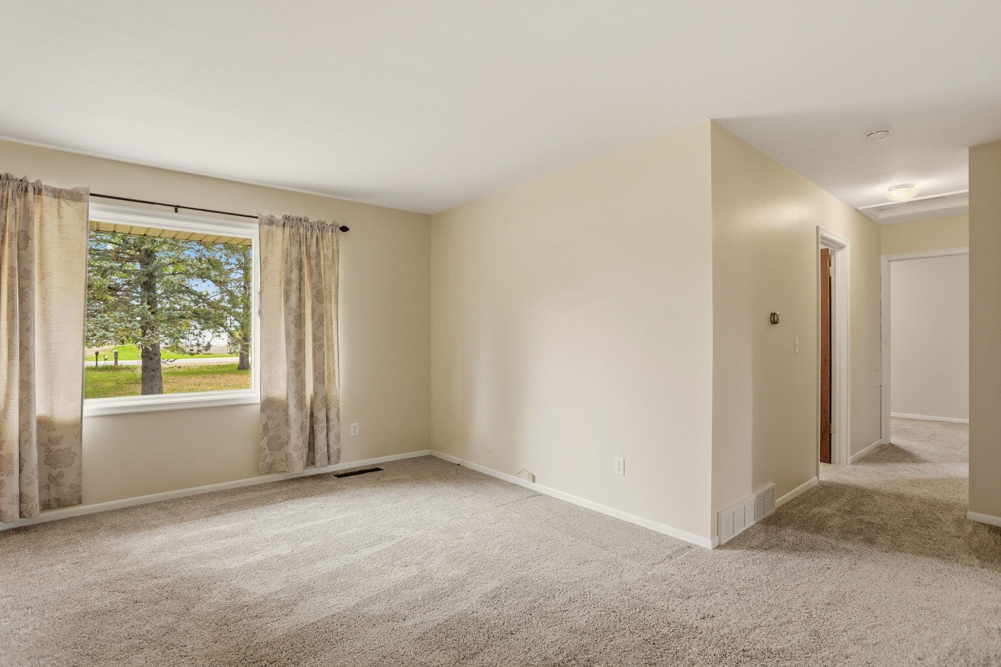8995 Birch Run Road, Millington, MI 48746 — Photo 19
