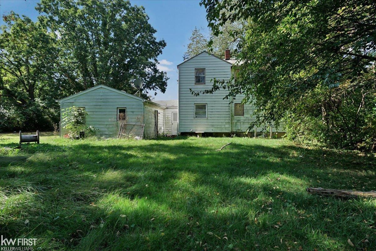 3200 N Averill Avenue, MI 48506 — Photo 18