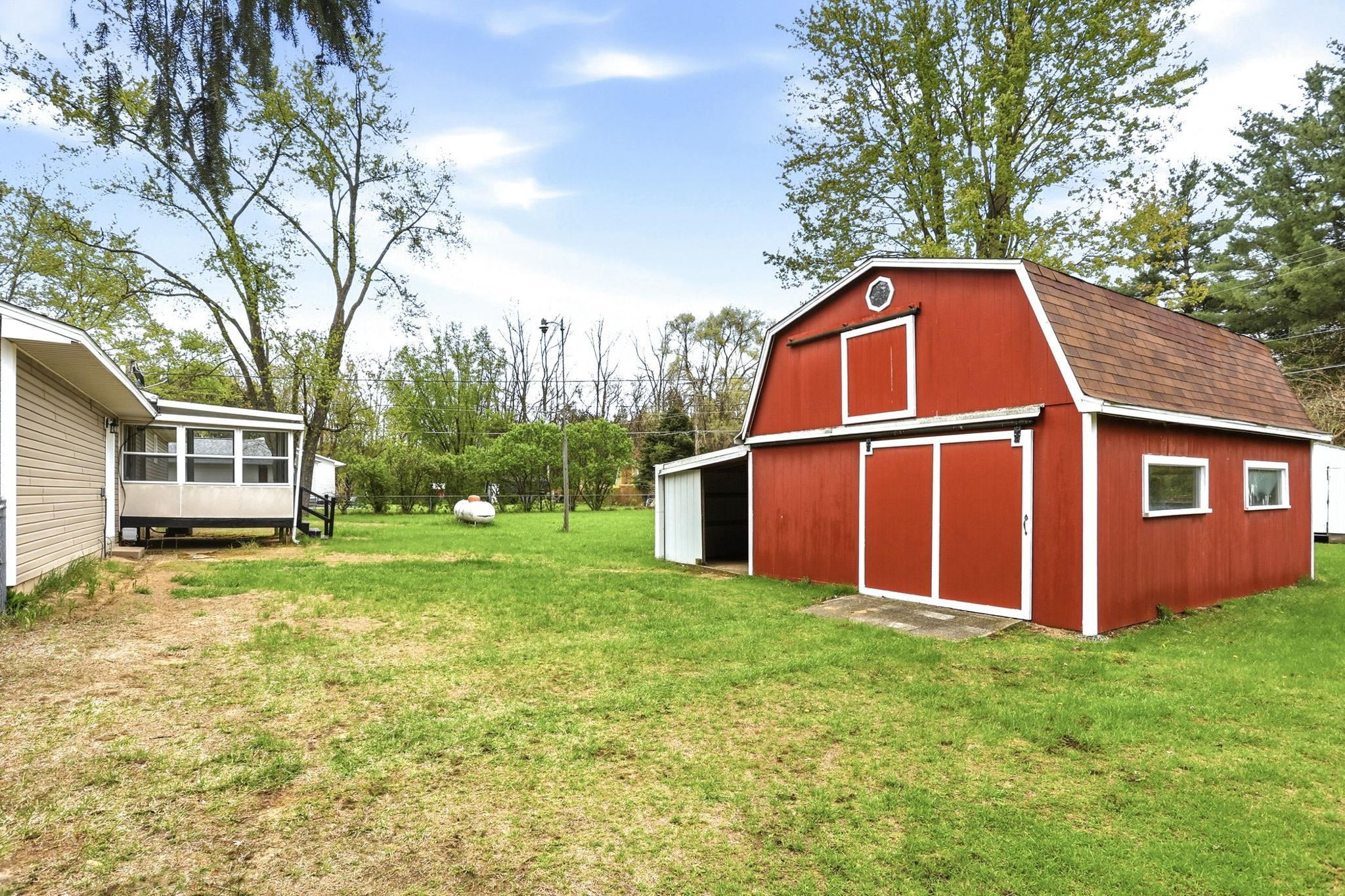 8995 Birch Run Road, Millington, MI 48746 — Photo 40