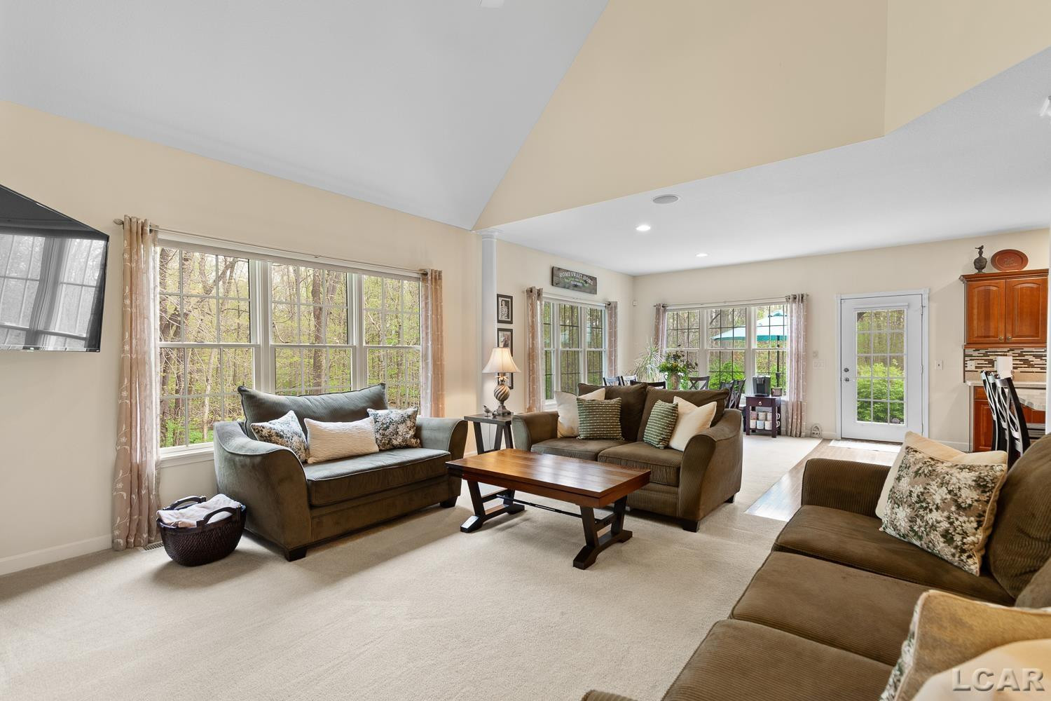3754 Timberhill Drive, Adrian, MI 49221 — Photo 12