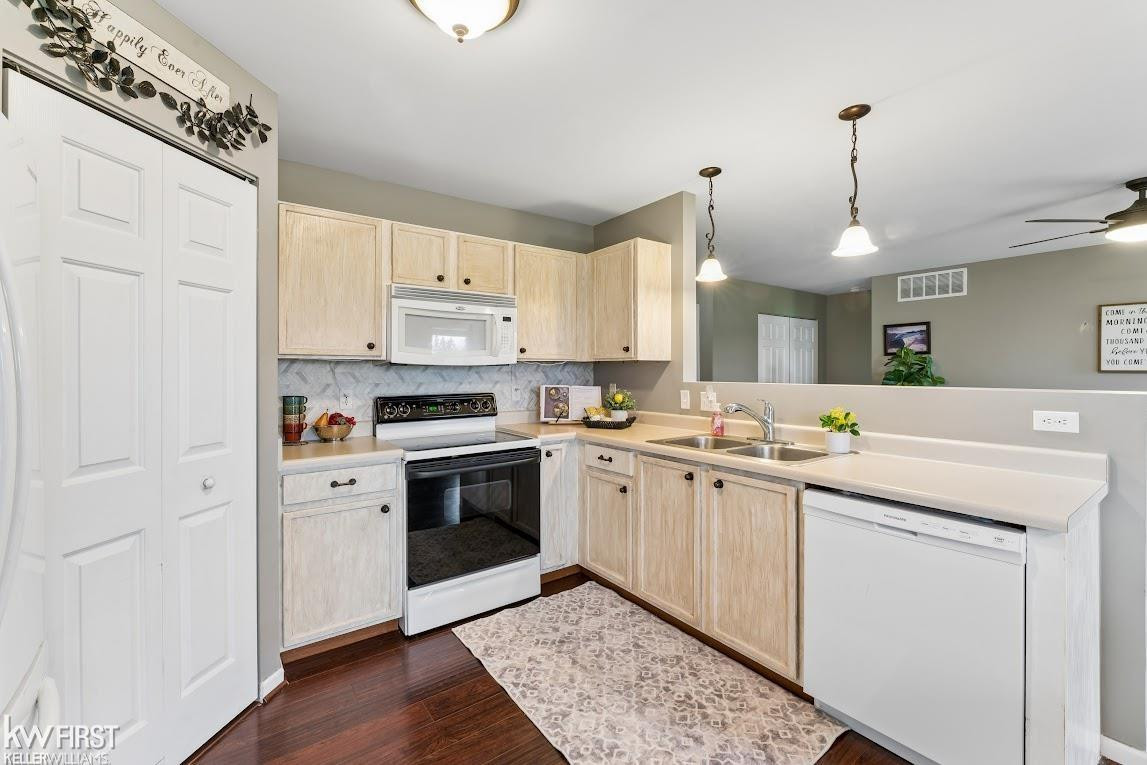 7428 Deer Creek Drive, Swartz Creek, MI 48473 — Photo 13