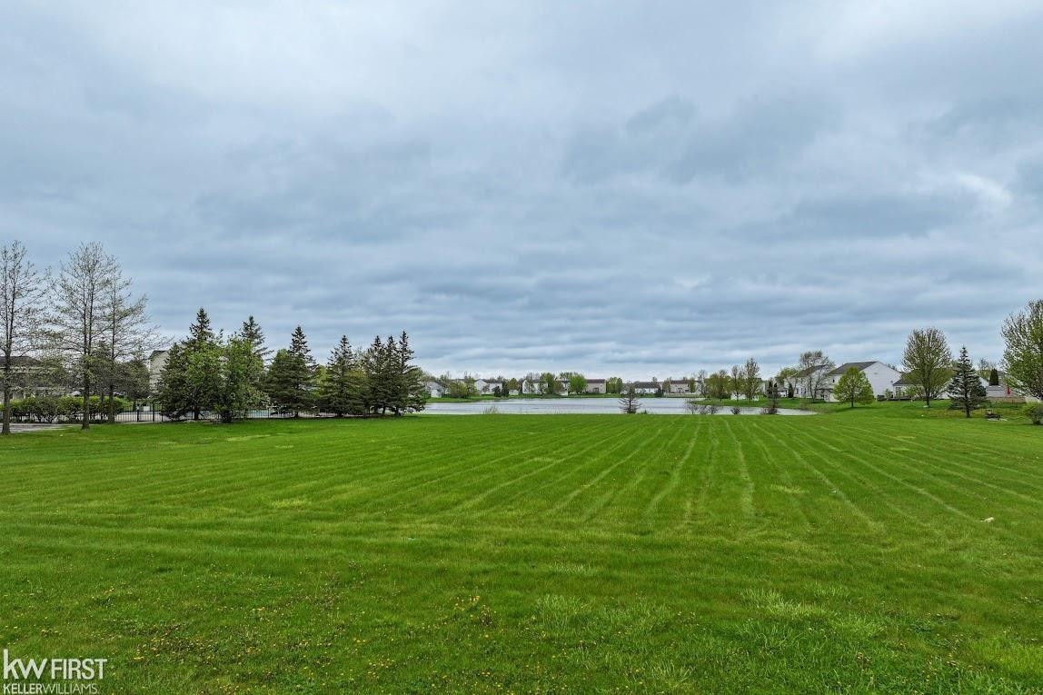 7428 Deer Creek Drive, Swartz Creek, MI 48473 — Photo 24