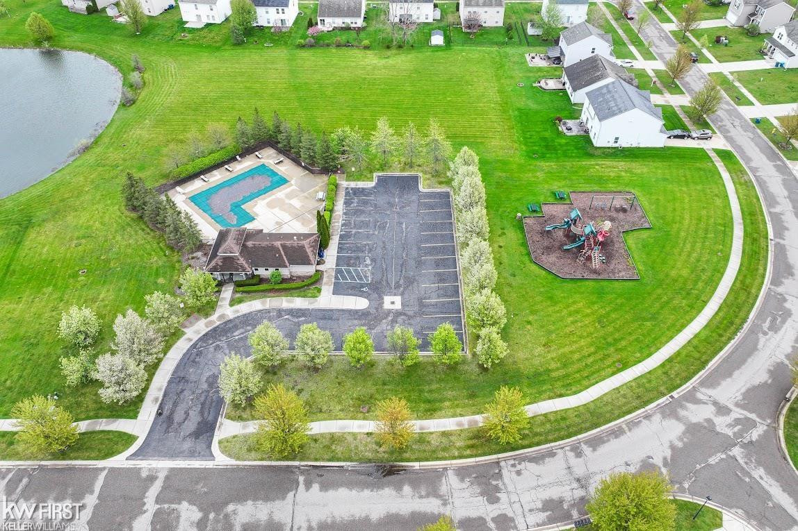 7428 Deer Creek Drive, Swartz Creek, MI 48473 — Photo 29